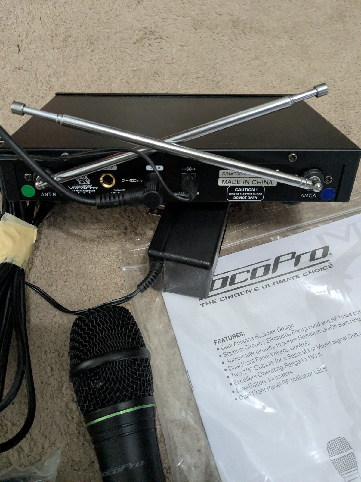 VocoPro VHF-3005 Dual Channel VHF Wireless Microphone System – Used/Untested