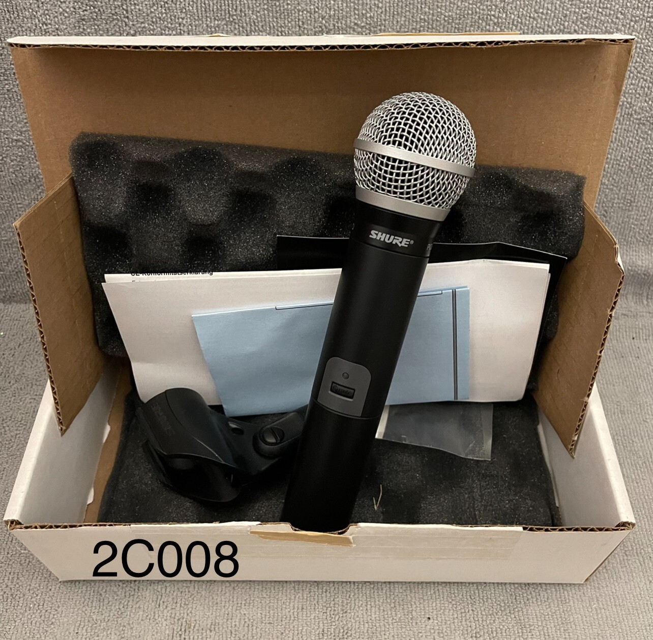 Shure Performance Gear Wireless Microphone System Thread Adaptor Euro Mic Stand