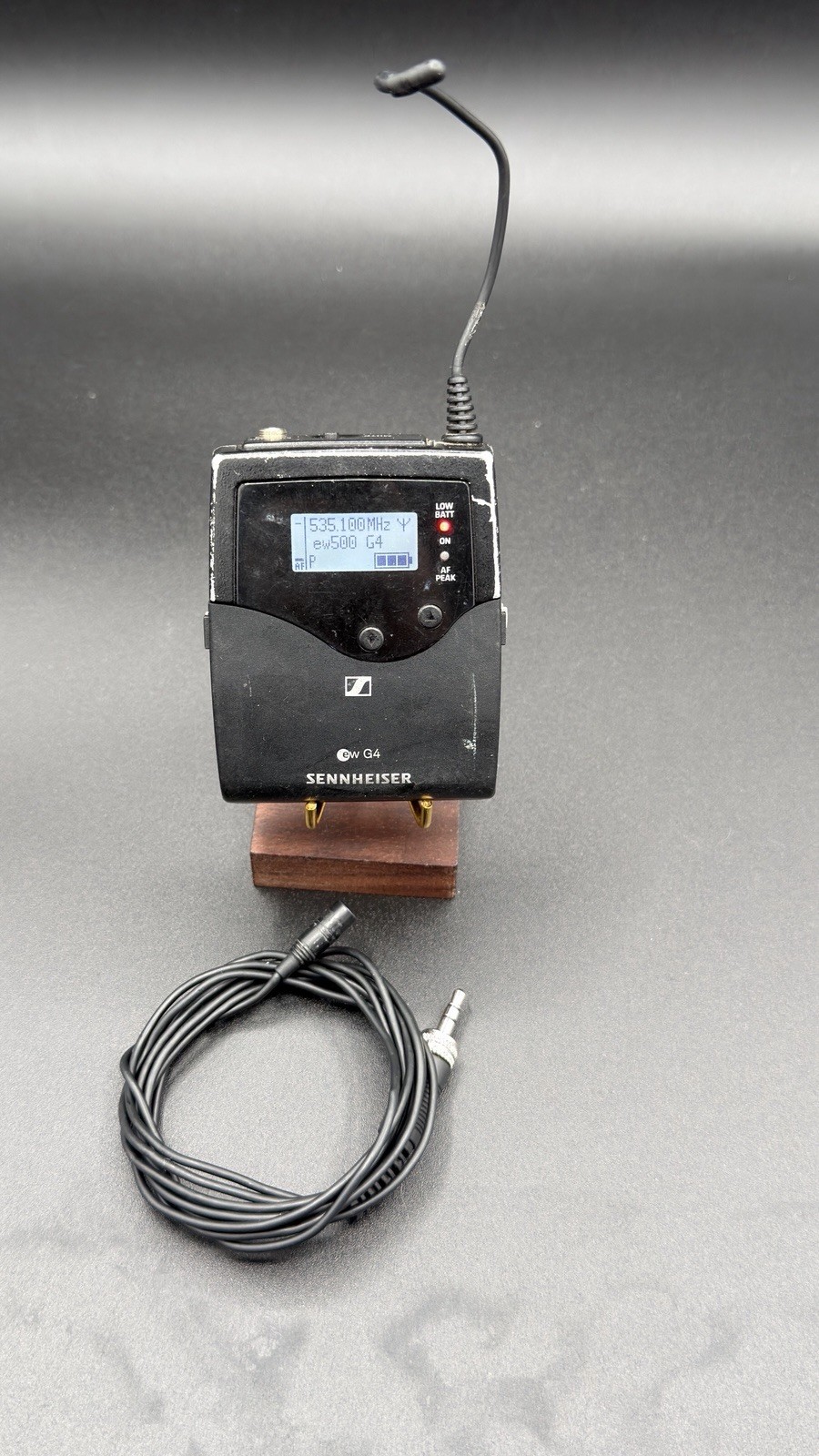 Sennheiser SK 500 G4 Transmitter 470-558MHz w/ ME 2 Lavalier Tested