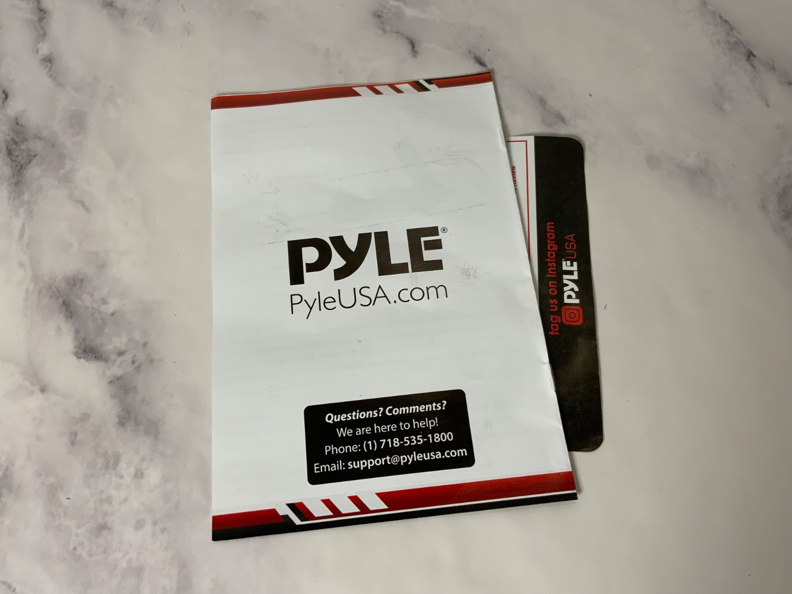 Pyle Portable Universal Wireless Microphone System-UHF Quad Channel w/ 4 Mic