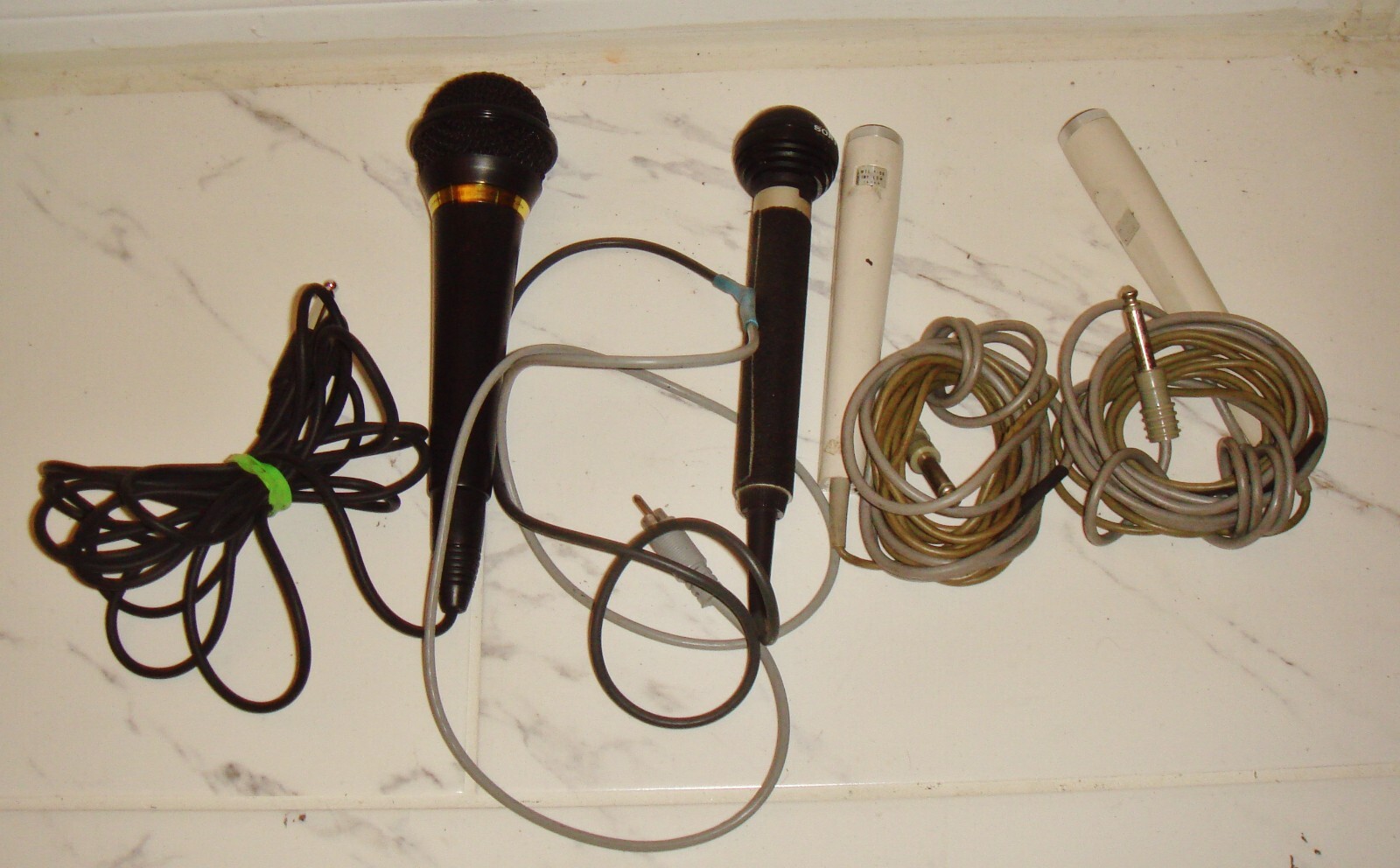 Pioneer Uni-Directional 600 OHM Dynamic DM-02 + 3 SONY F-27, F-96 Microphones