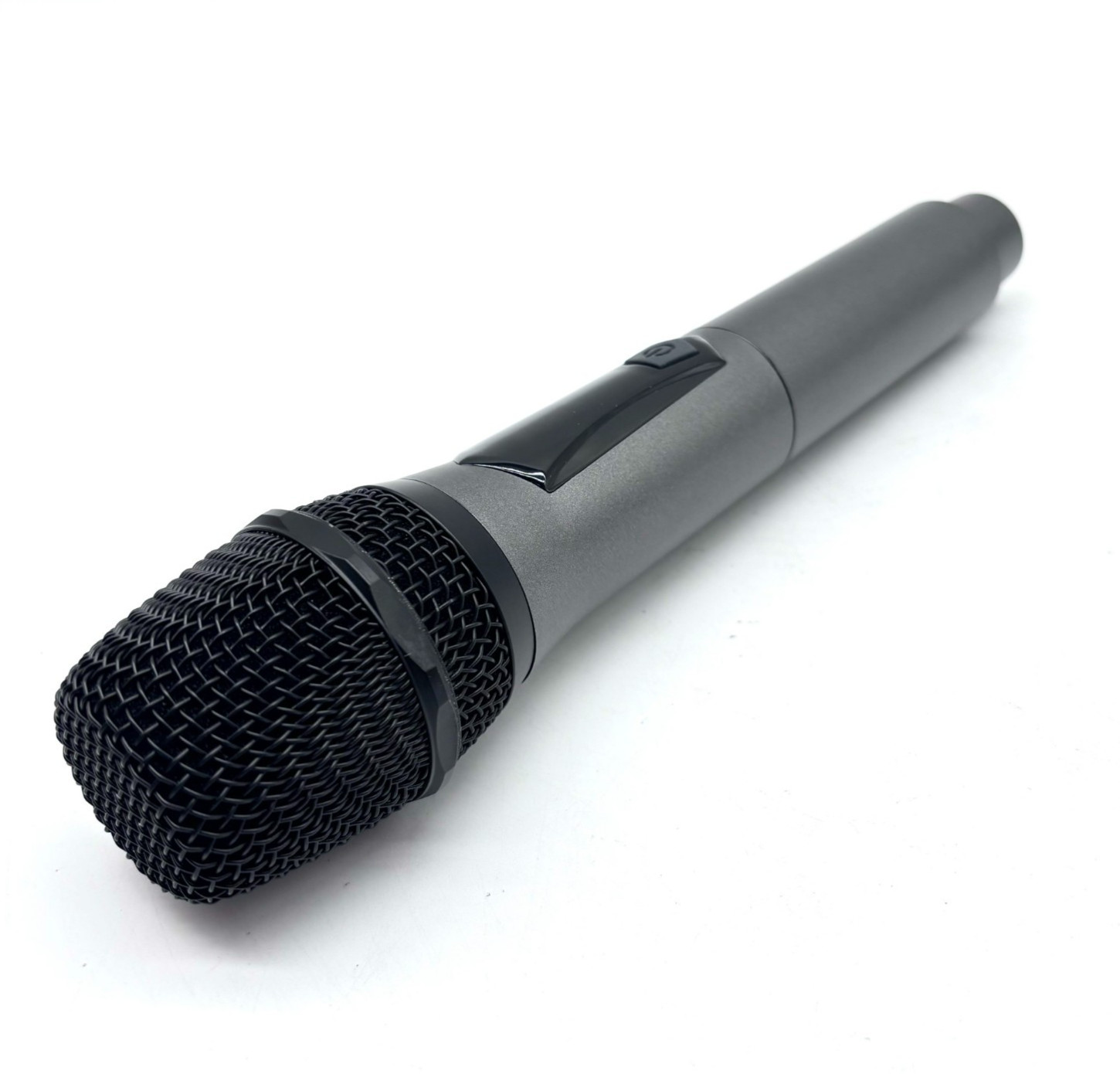 NEW High Quality Vocal Wireless Microphone System – Gray Black