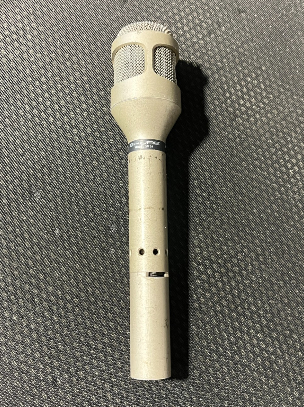 Shure SM54 Dynamic Unidirectional Microphone