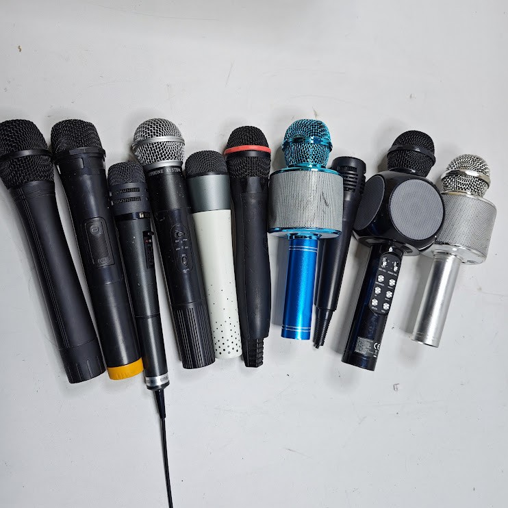 Lot of 10 Used Microphones, Various Colors & Models, No Packaging