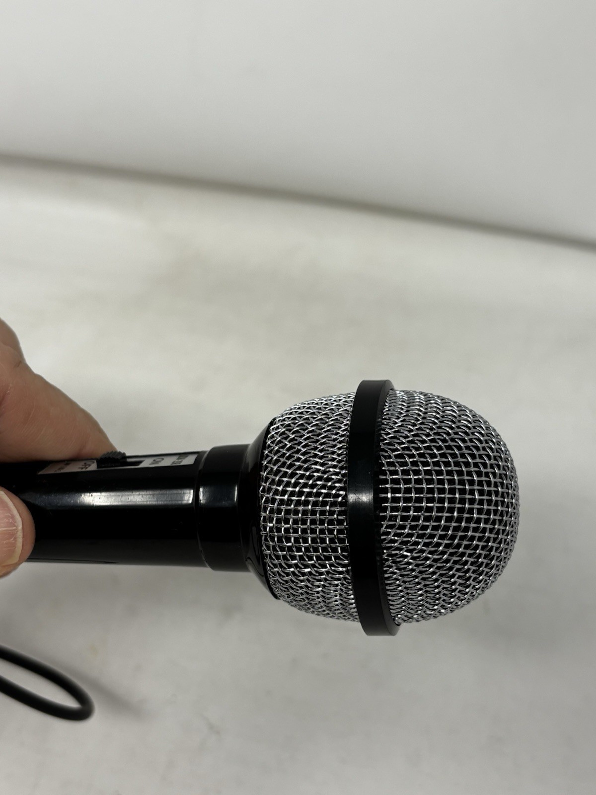 UDM-208 Impedance 600Ω Uni-Directional Microphone 6 foot wire