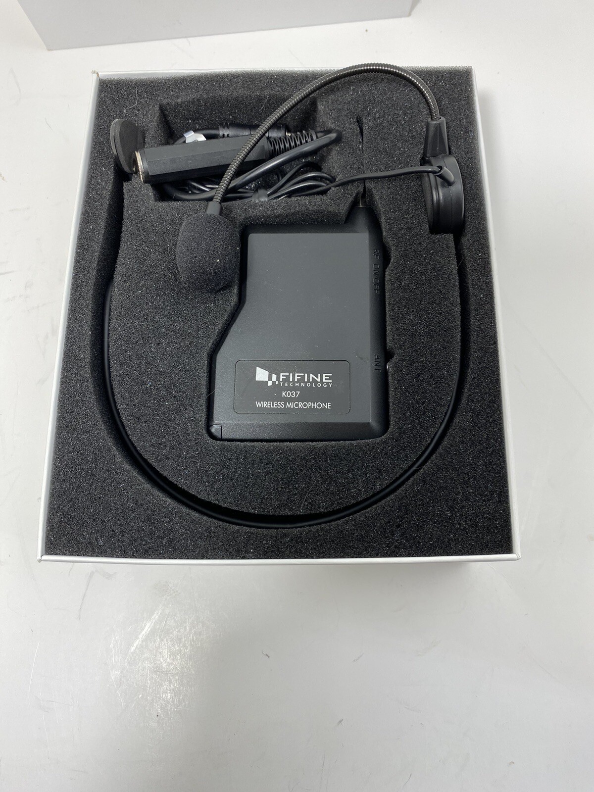 FIFINE K037 Wireless Microphone Set with Headset /Lavalier Lapel Mics, Beltpack