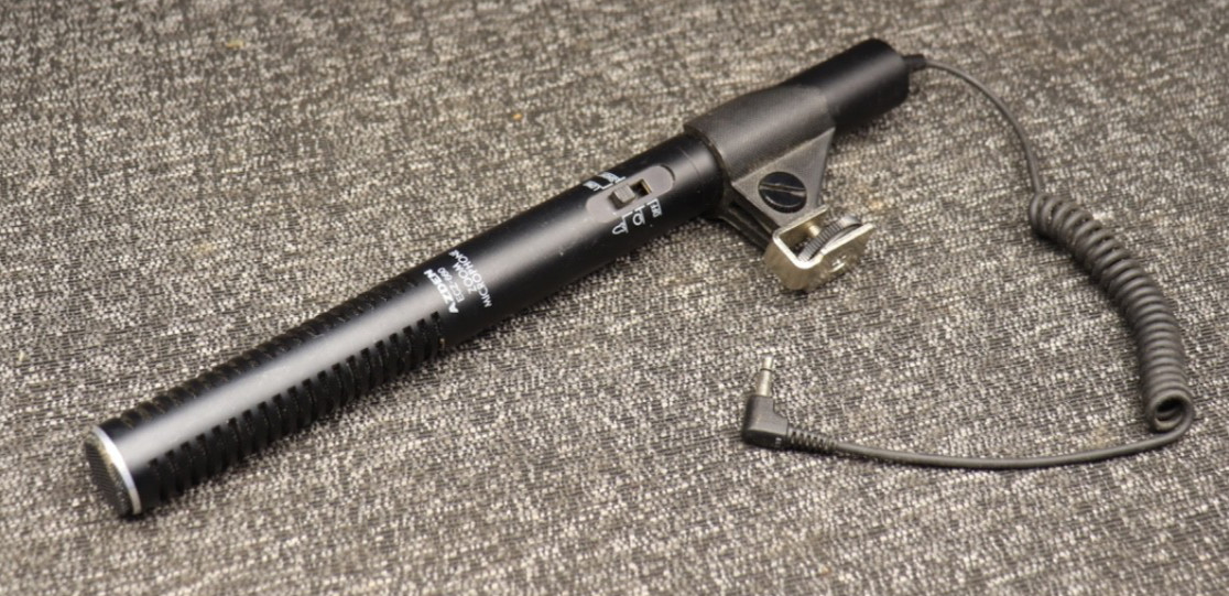 Azden ECZ-660 Condenser Cable Microphone 3.5mm stereo jack “zoom” with Mount