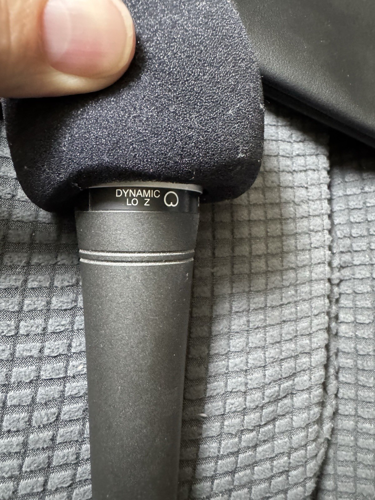 Shure SM48 Handheld Dynamic Vocal & Instrument Microphone w/ Case