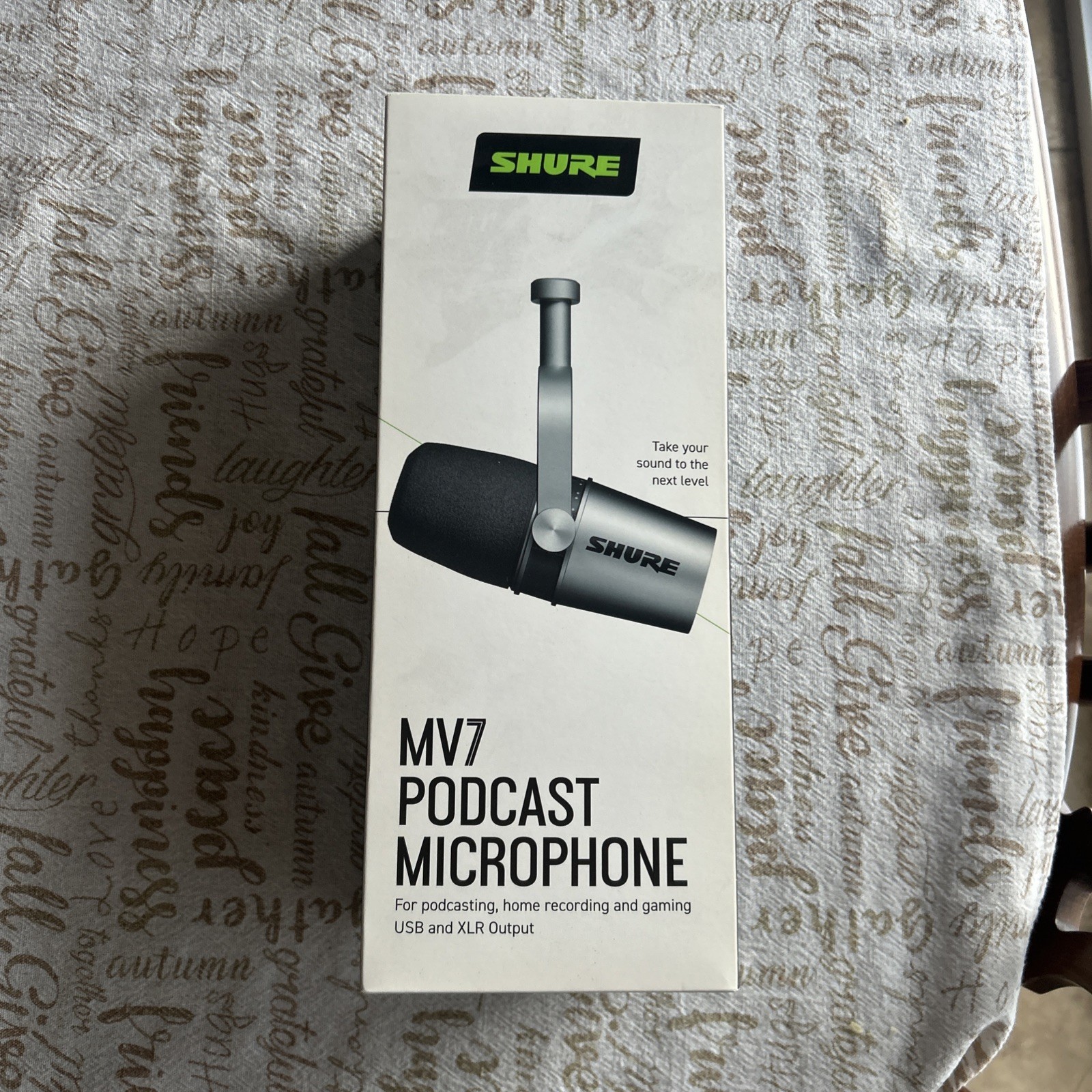 BRAND NEW Shure MV7 Podcast Microphone