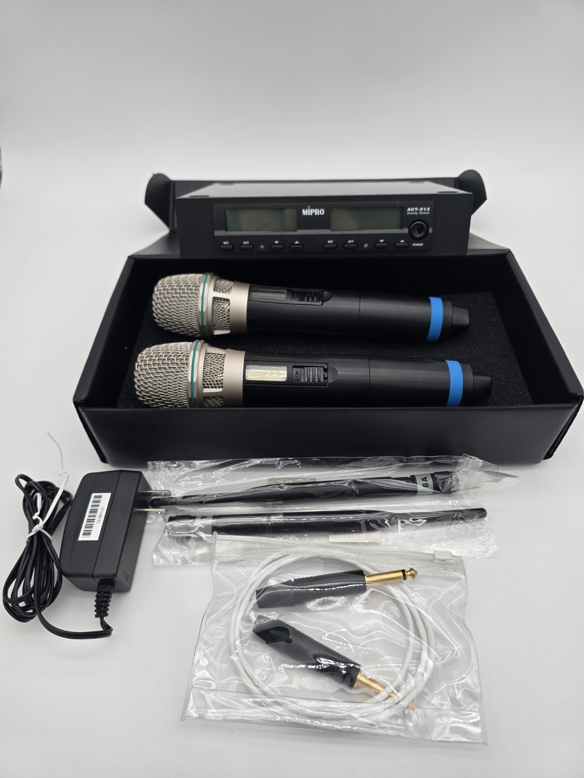 2 MIPRO ACT-30H Microphones & MIPRO ACT-312 Analog Dual-Channel Receiver Bundle