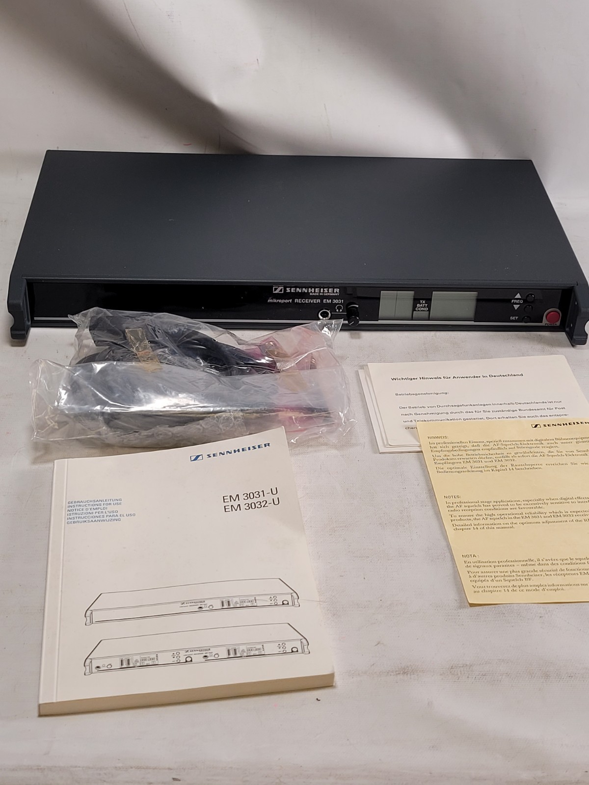 Sennheiser EM 3031-U Mikroport Receiver – 720-756 MHz CG01HRK