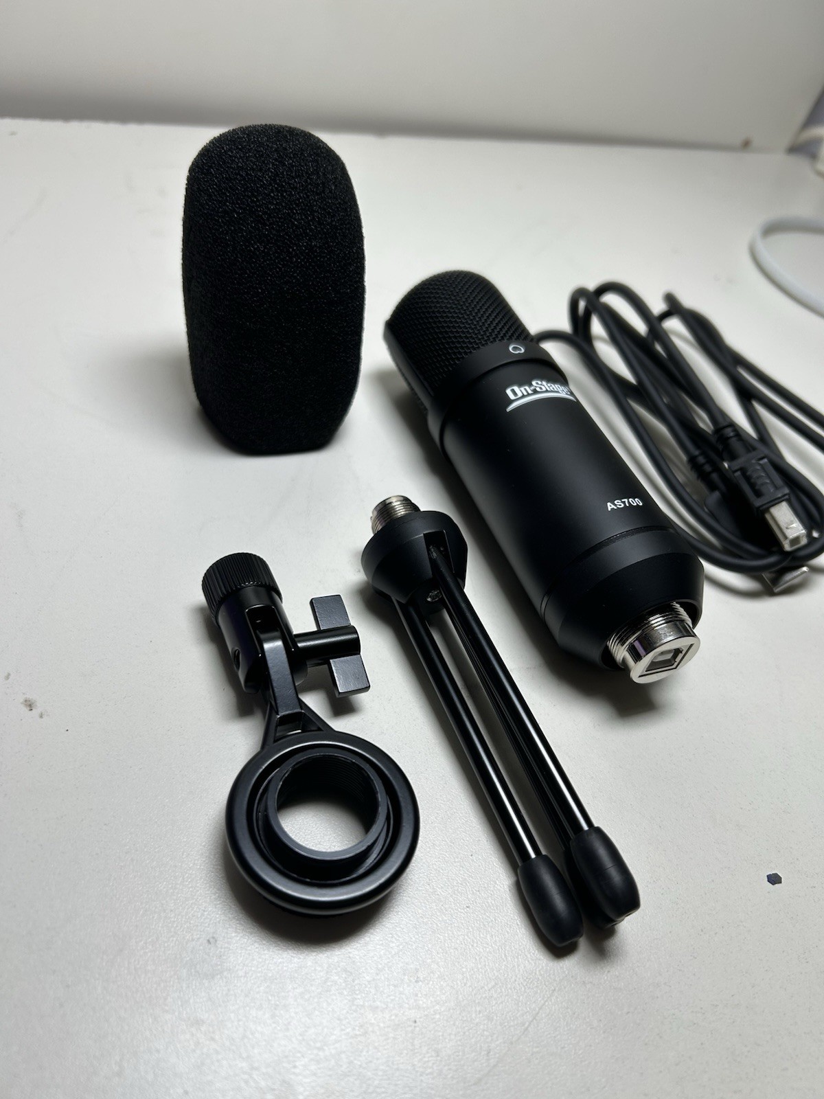 TESTED On-Stage Audio AS700 USB Microphone with Accessories (FREE S&H)!