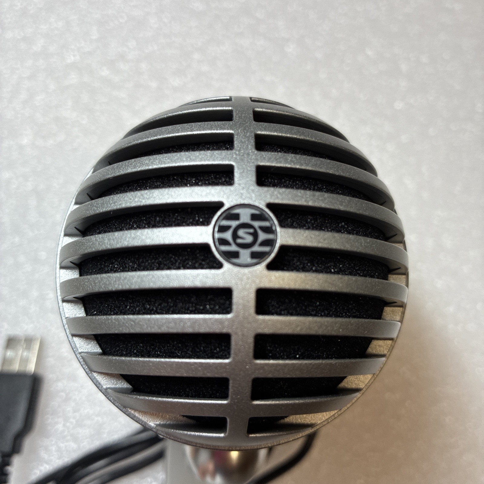 SHURE AMV5-DS Silver USB Microphone, stand, & cable, preowned