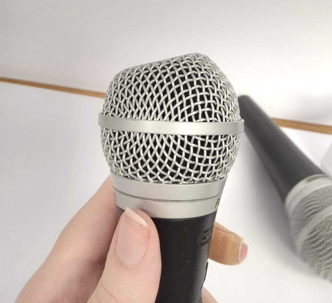 Lot of 2 Shure PG48 Microphones w/ Cables – Tested, Fully Functional! F/S!