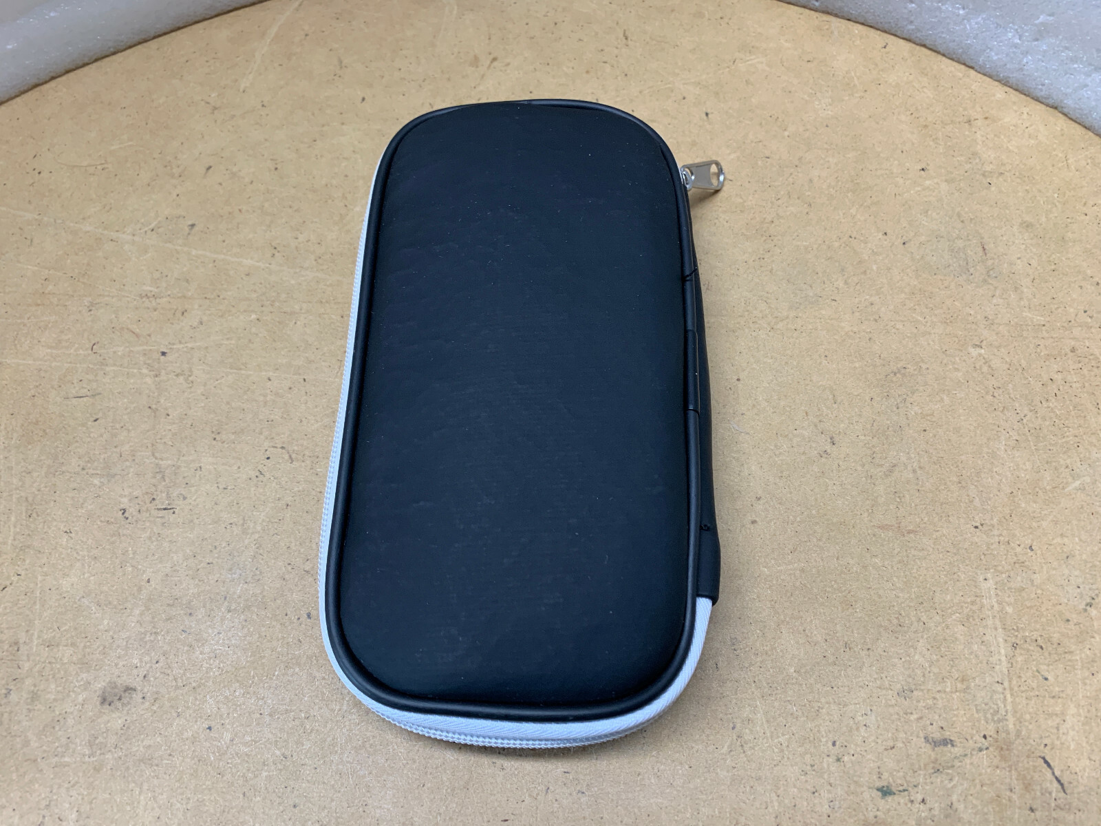 Q AUDIO ZIPPERED NYLON MICROPHONE POUCH- PRO! MAKE OFFER!