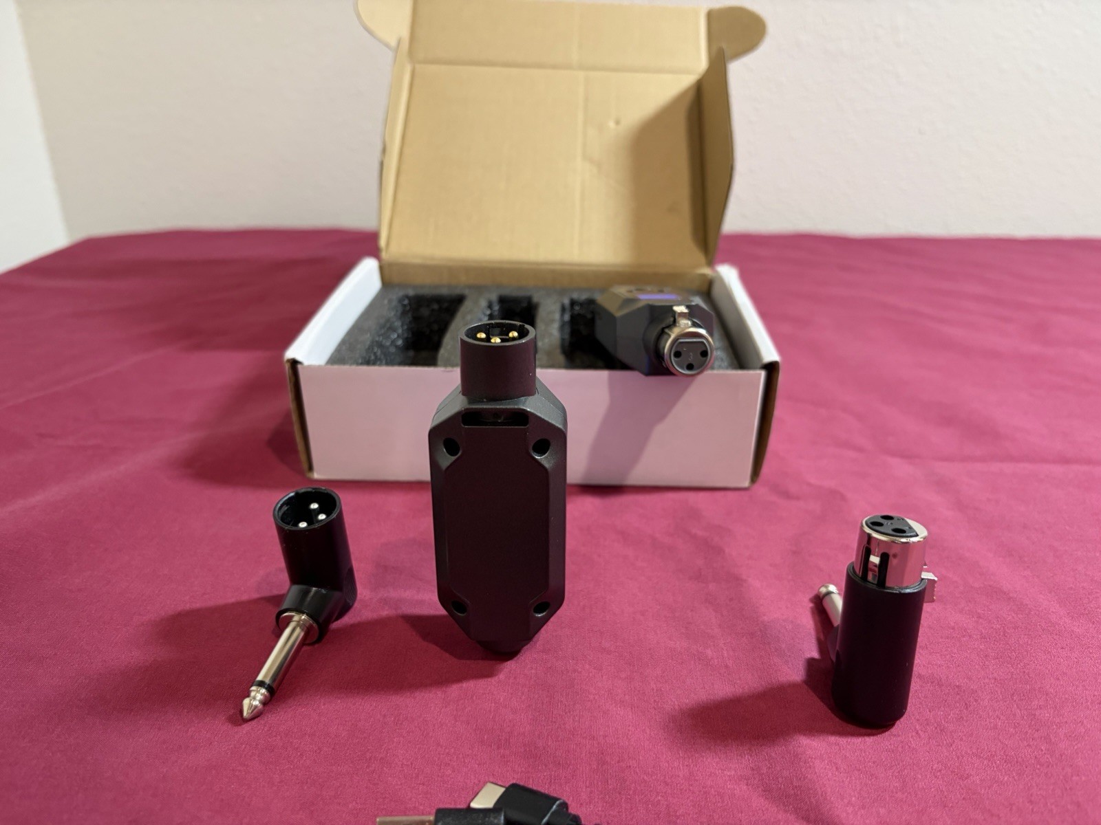 UHF Wireless XLR Transmitter and Receiver Plug-on Wireless Microphone System
