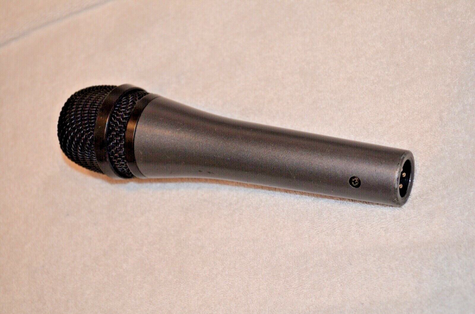 Sennheiser E835 Dynamic Wired XLR Professional Microphone with Mic Cord