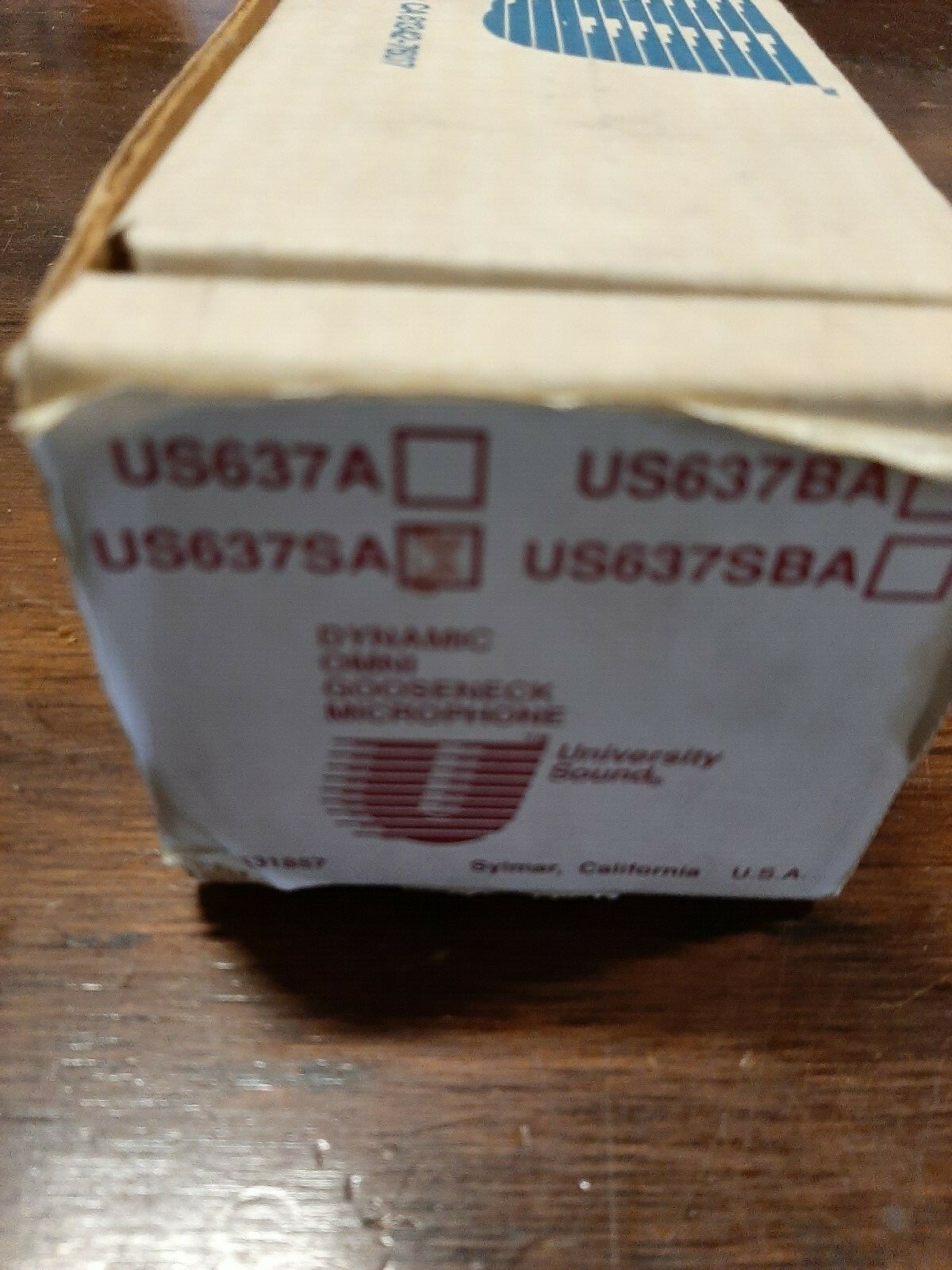 US637SA University Dynamic Omni Gooseneck Microphone