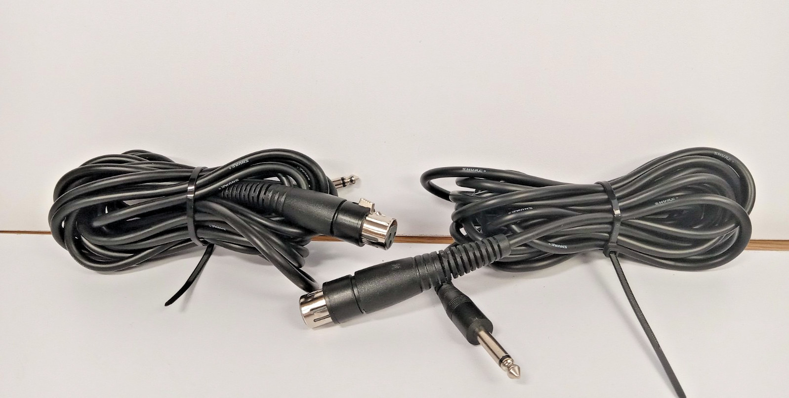 Lot of 2 Shure PG48 Microphones w/ Cables – Tested, Fully Functional! F/S!