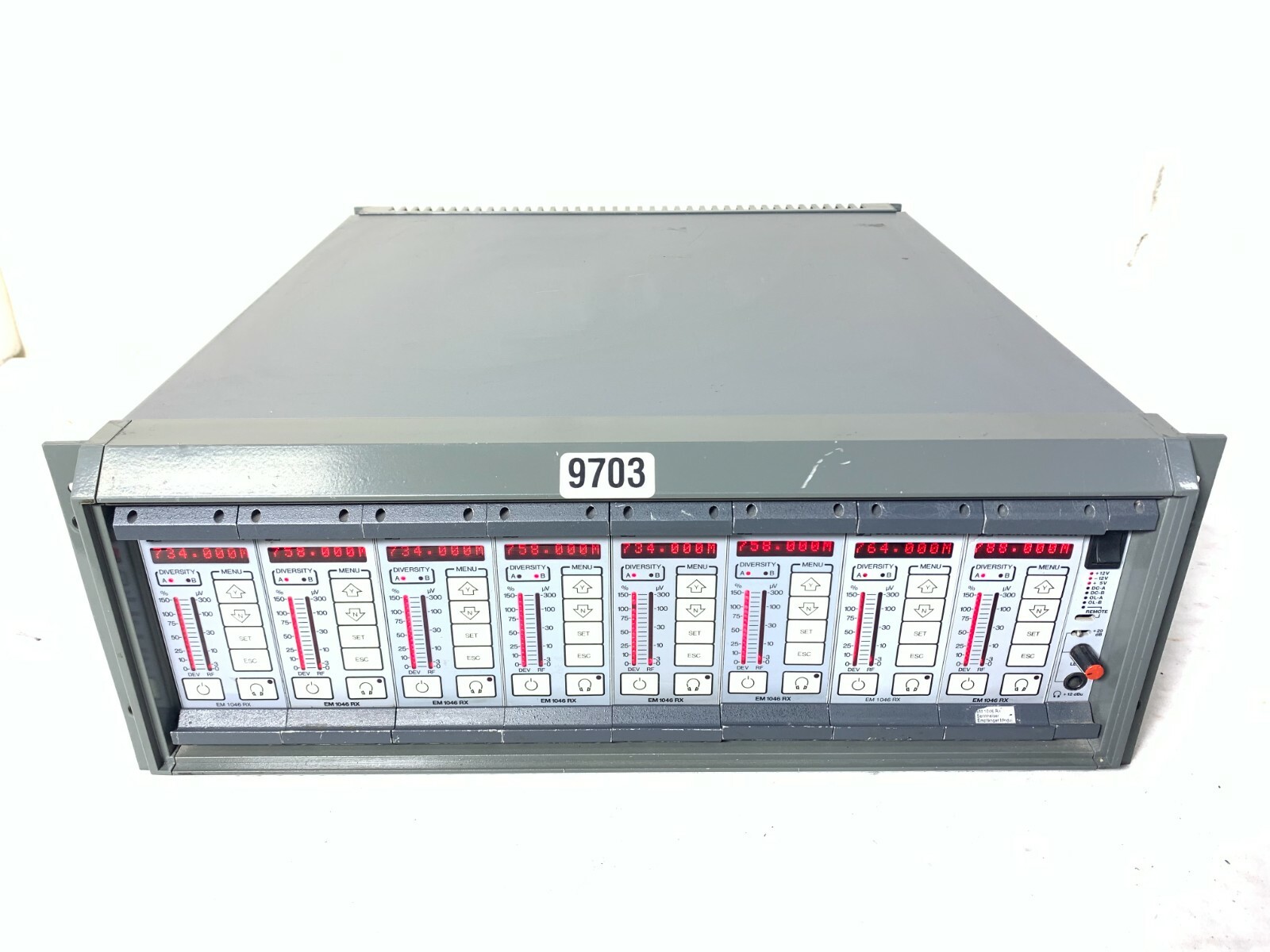 Sennheiser EM 1046 Wireless Microphone System Freq 734-758/764-788 #9703 (ONE)