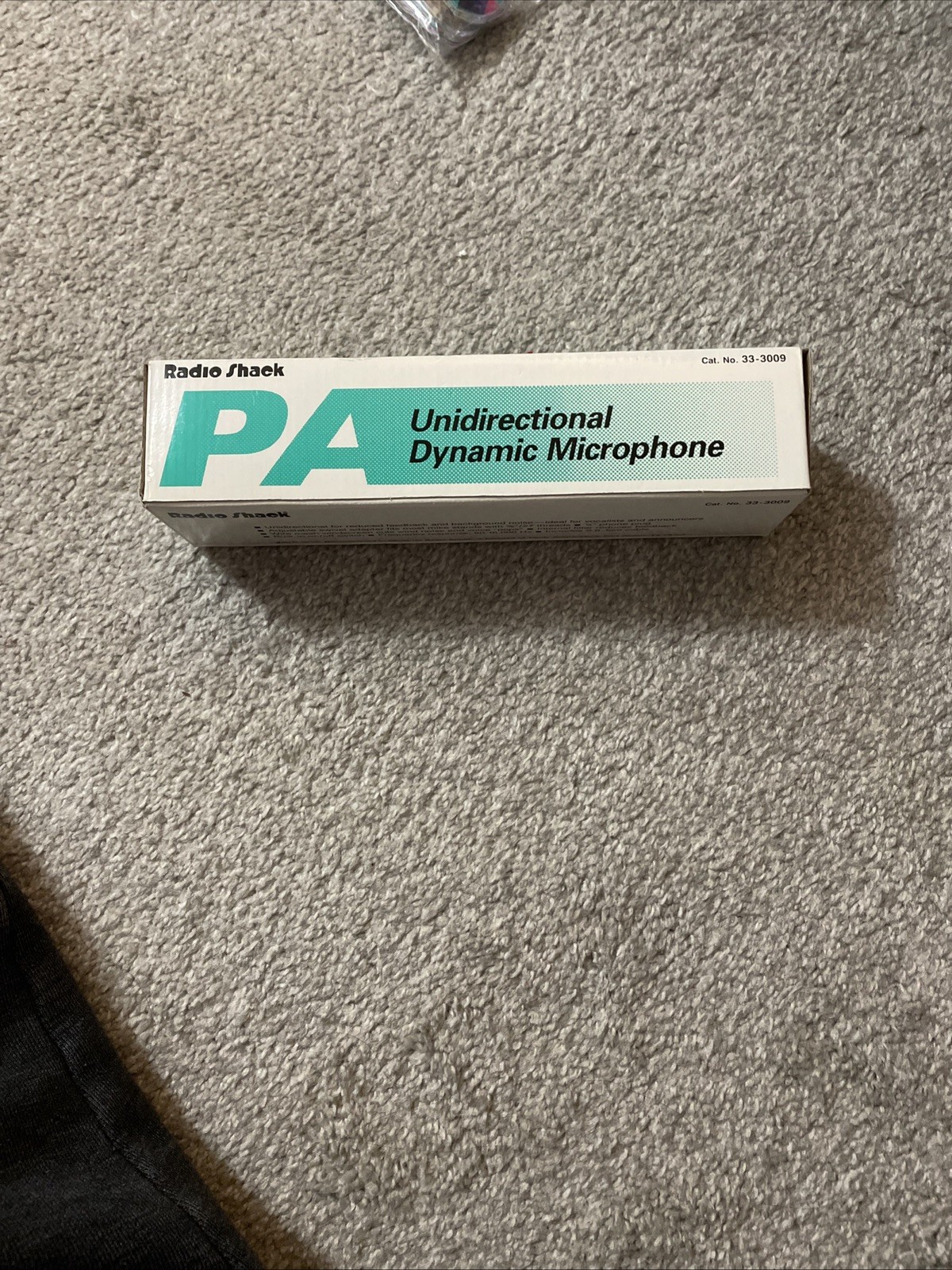 Vintage Radio Shack Unidirectional Dynamic Microphone 33-3009 in Box