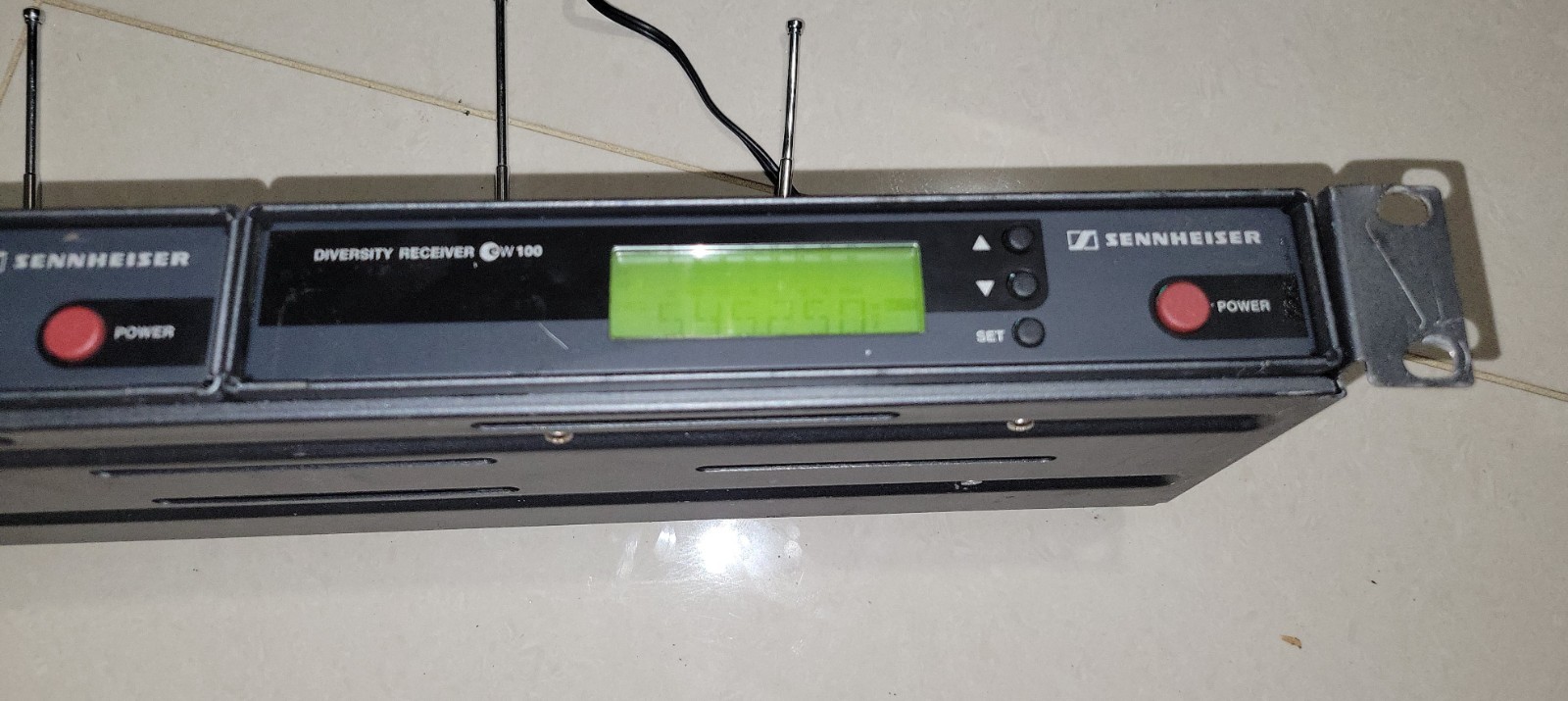 Sennheiser EW100 EM100 G1 518 – 550 MHz True Diversity Wireless RECEIVER ONLY