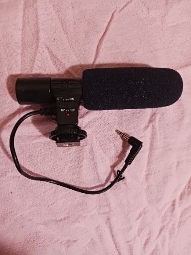 Ultimaxx Universal Mini Condenser Shotgun Microphone for Digital Cameras (UM-MIC