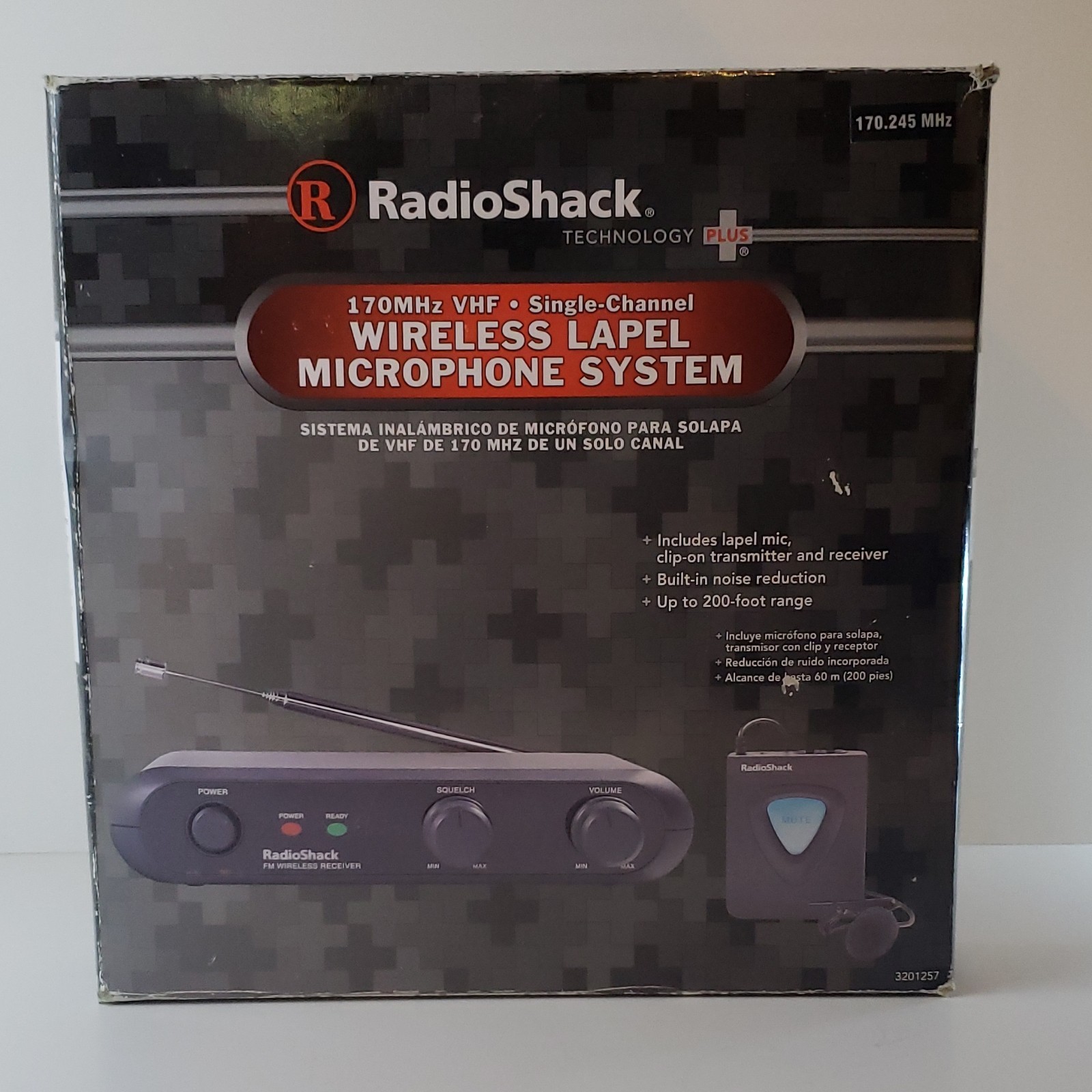RadioShack VHF Wireless Single-Channel Lavalier Lapel Mic System 3201257