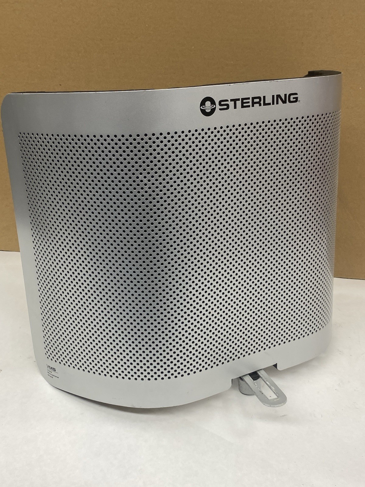 Sterling Audio VMS Vocal Microphone Shield, W/ MOUNT BRACKET