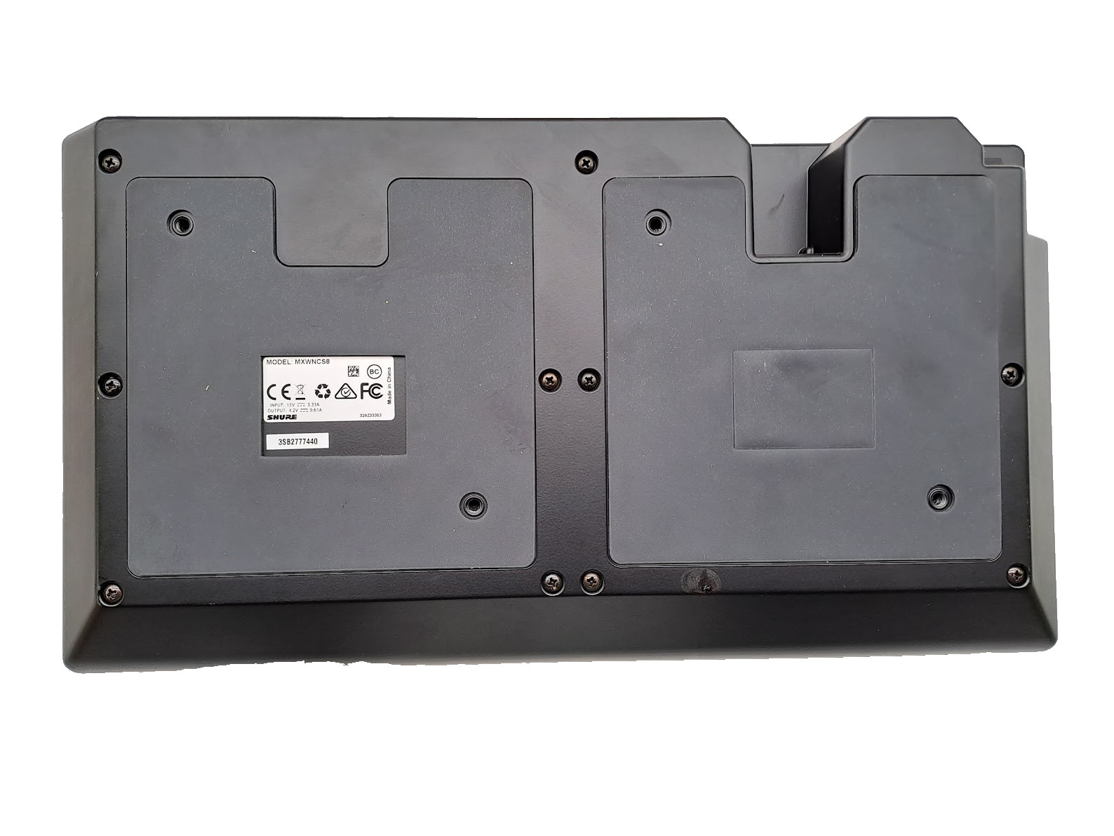 Shure MXWNCS8 Microflex wireless 8-Port Networked Charging Station