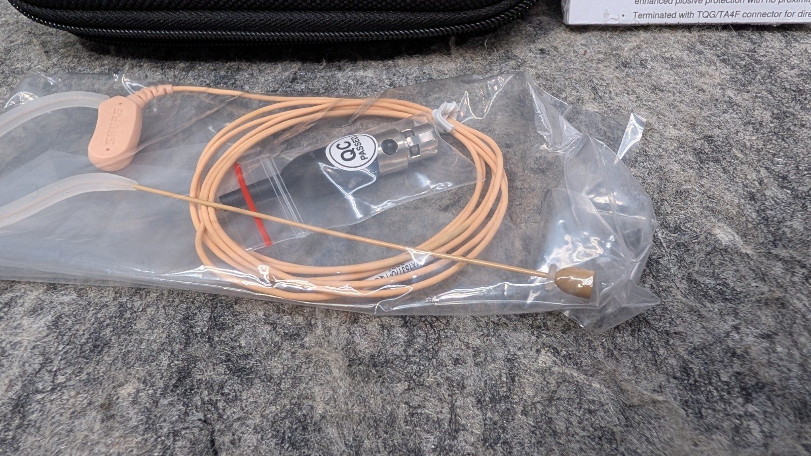 Shure Microflex MX153 Earset Headworn Mic, Tan, Omnidirectional Mic MX153T/O-TQG