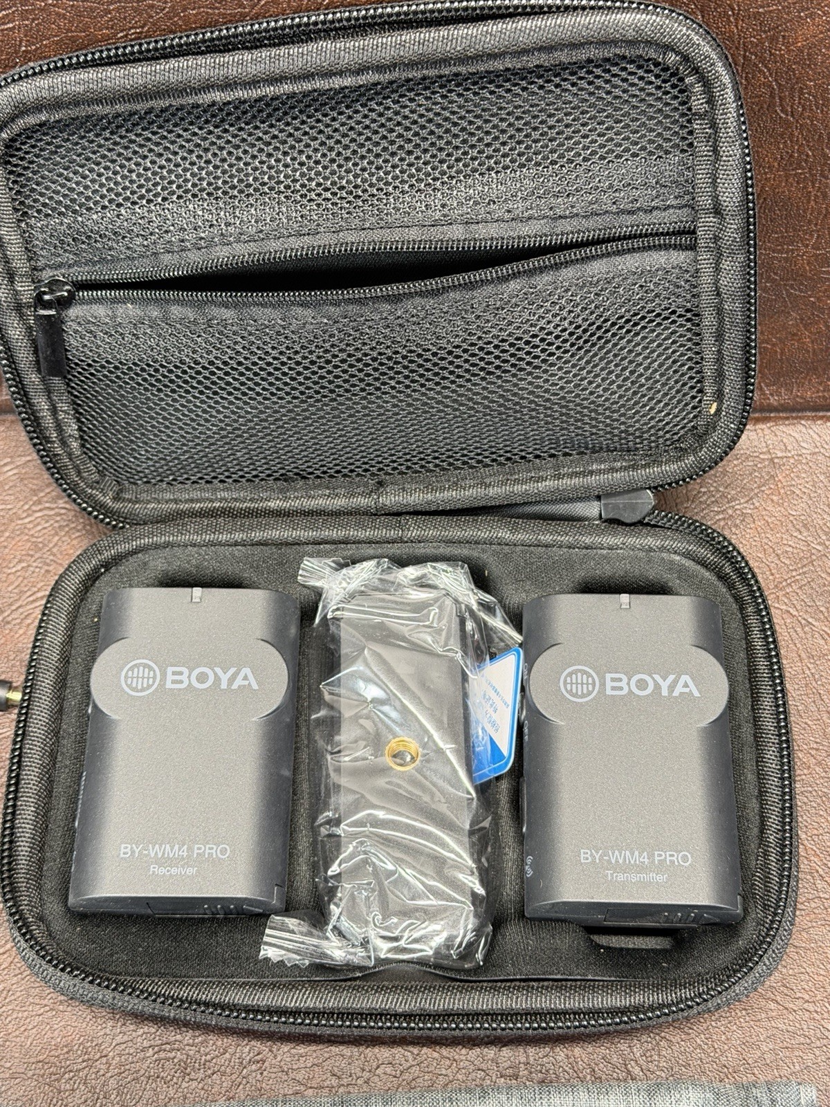 BOYA BY-WM4 PRO Dual-Channel Digital Wireless Microphone Kit With Tripode &Case