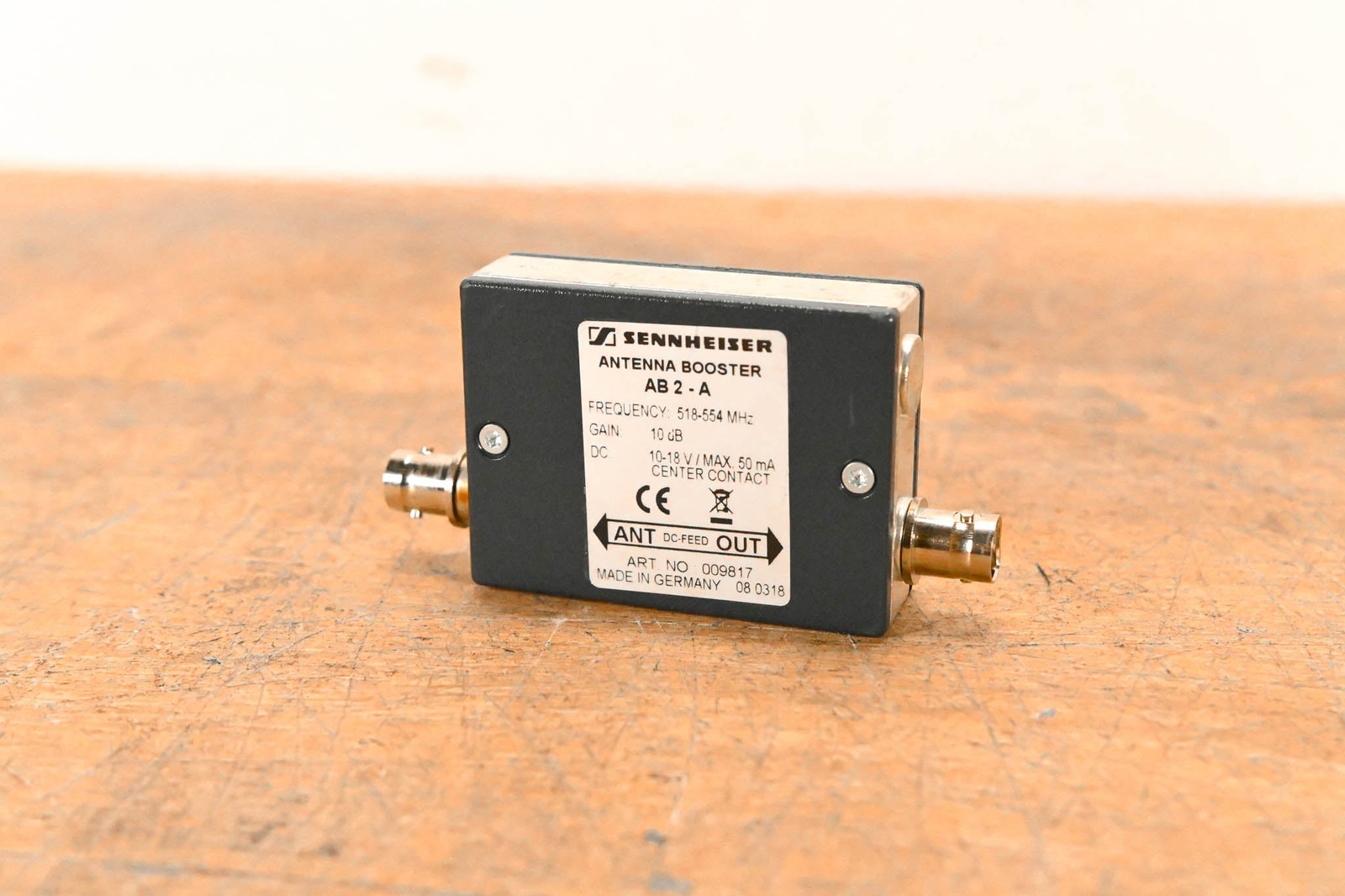 Sennheiser AB2-A Antenna Booster – A Range: 518-554 MHz CG01R7B