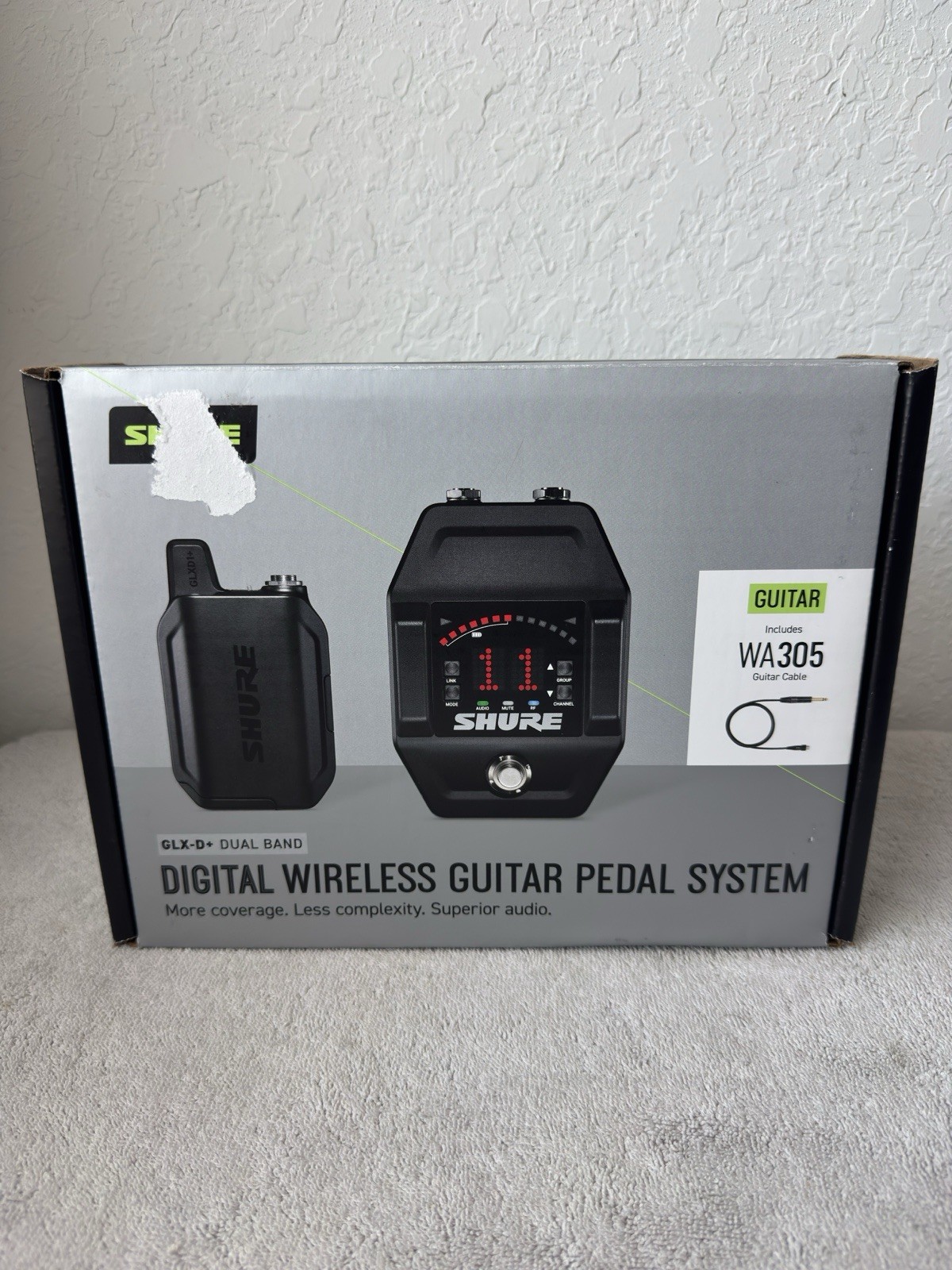 Shure GLX-D+ Dual Band Pro Digital Wireless Guitar Pedal System GLXD16+-Z3