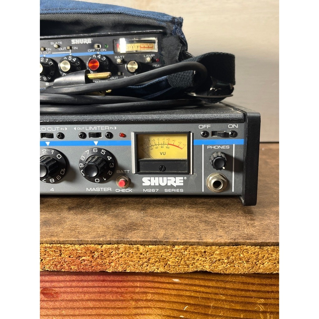 Shure M267 Series Rack Mixer & FP31 Portable Field Mixer Bundle