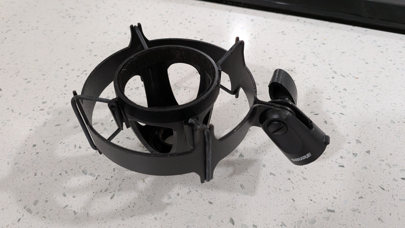 Shure KSM27/KSM32/KSM44 Elastic Black Shock Mount