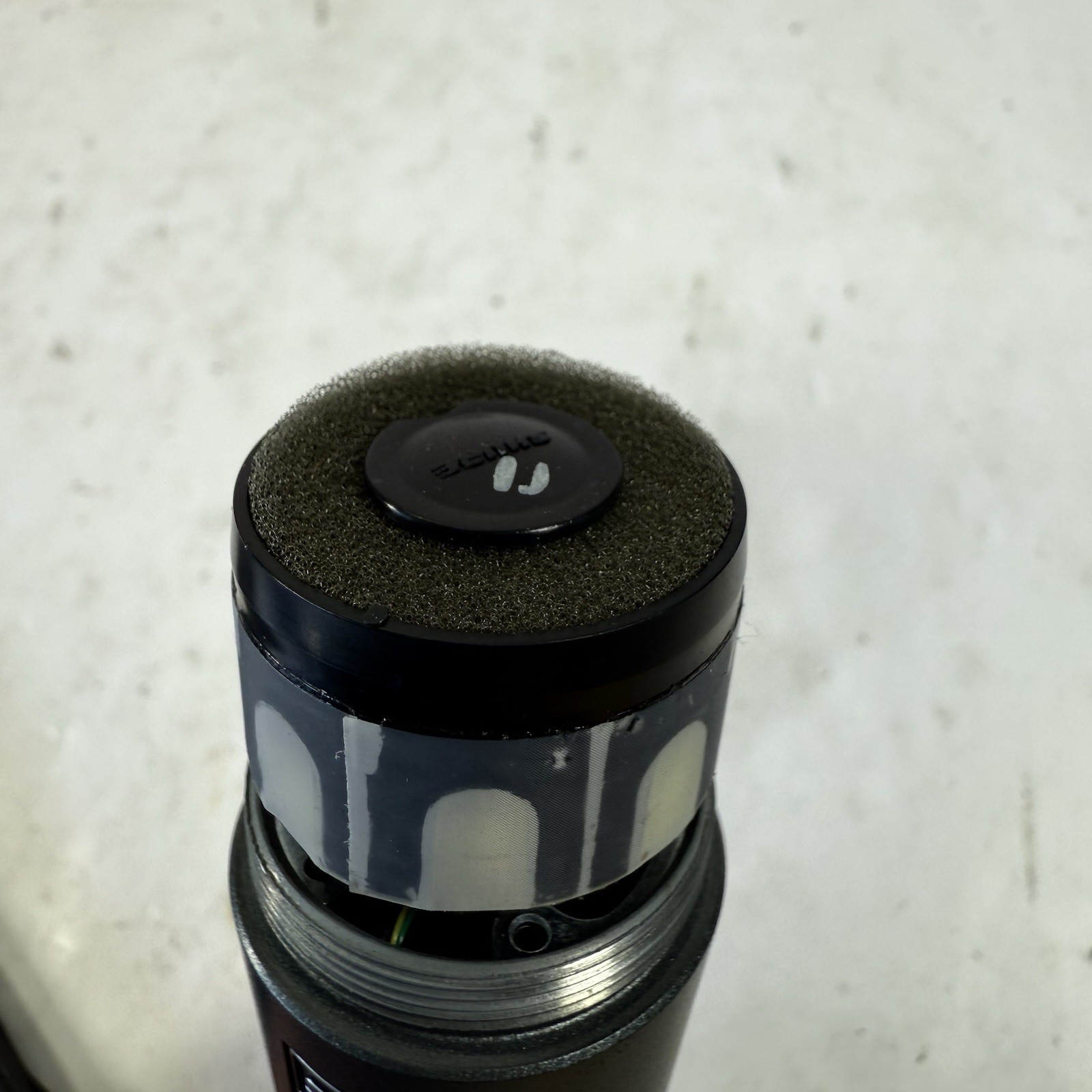 Shure Beta 57A Supercardioid Dynamic Instrument Microphone + Case | TESTED
