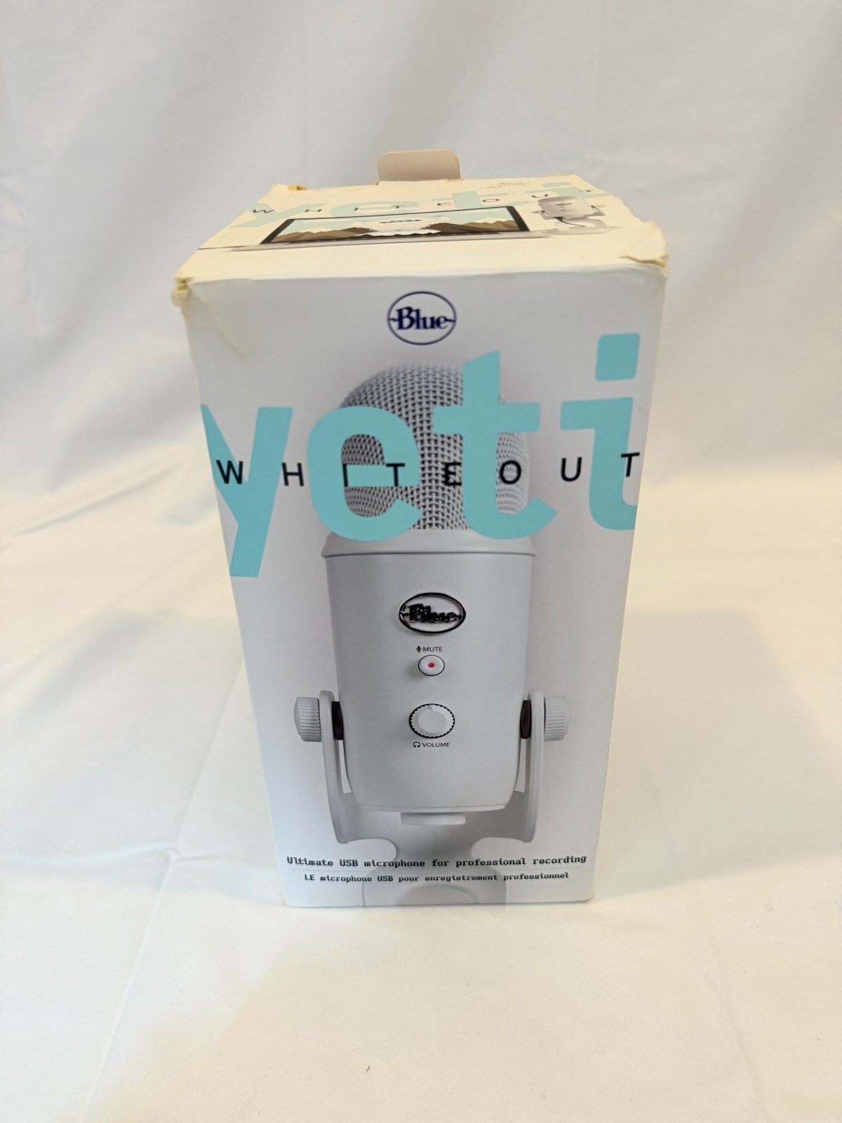 Blue Yeti Professional Multi-Pattern USB Condenser Microphone – White