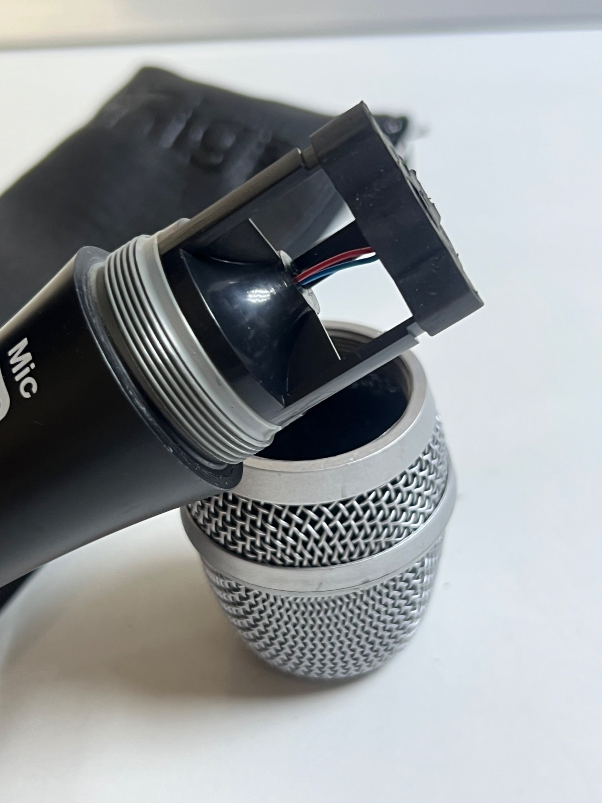 iRig Mic Handheld Vocal/Instrument Microphone 3.5mm Jack