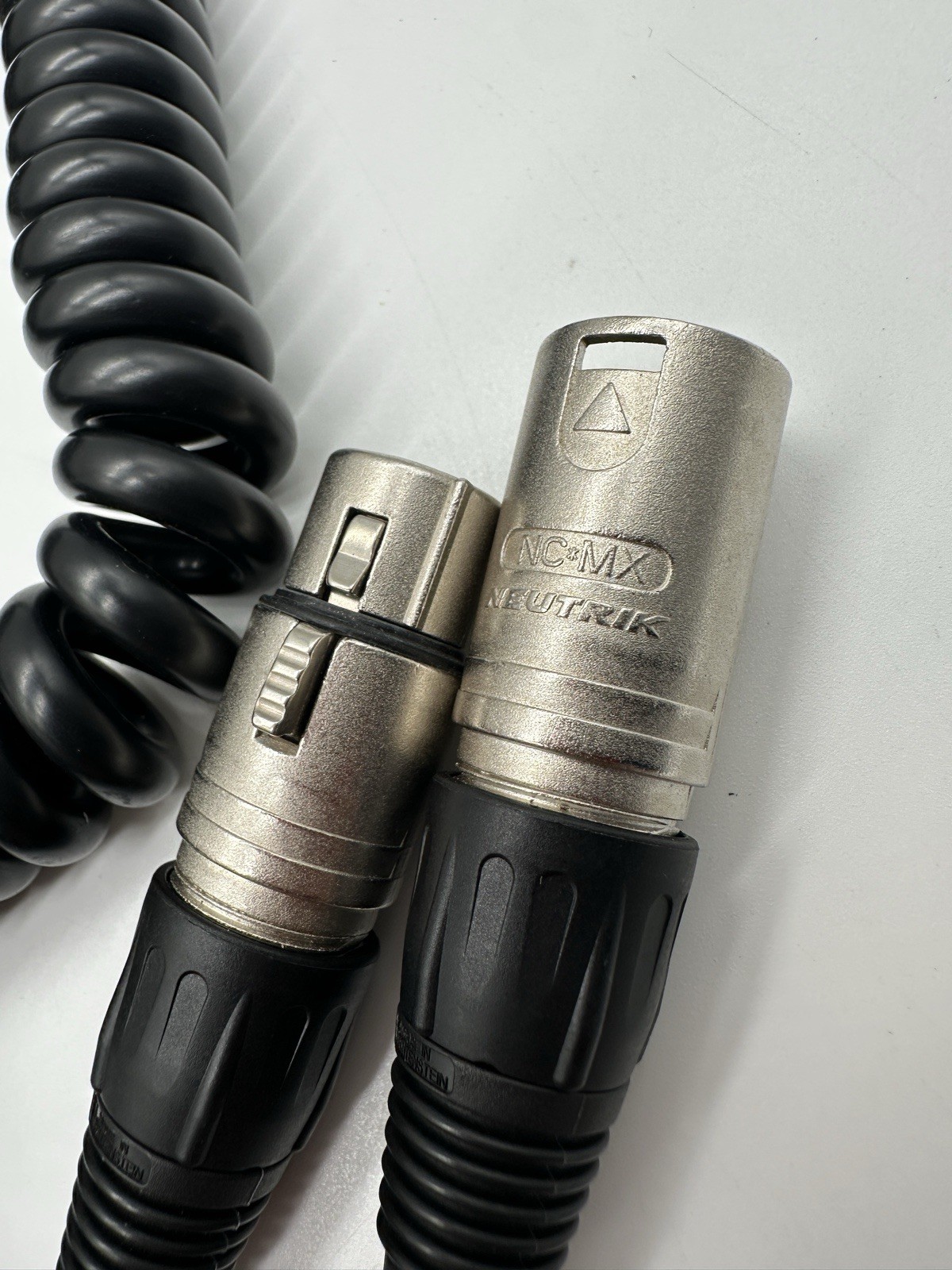 Samson M10 Dynamic Microphone With Cable (tested Fully Functional)(free Shipping