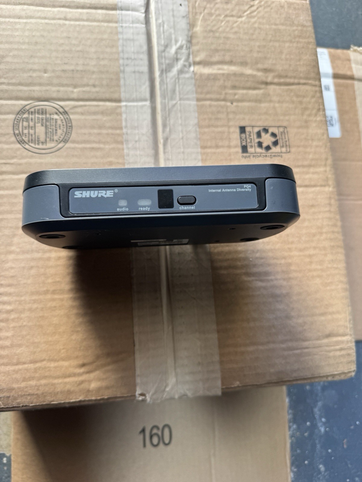 Shure PG4 Wireless Microphone Receiver Band K7 590-602 MHz Power Tested