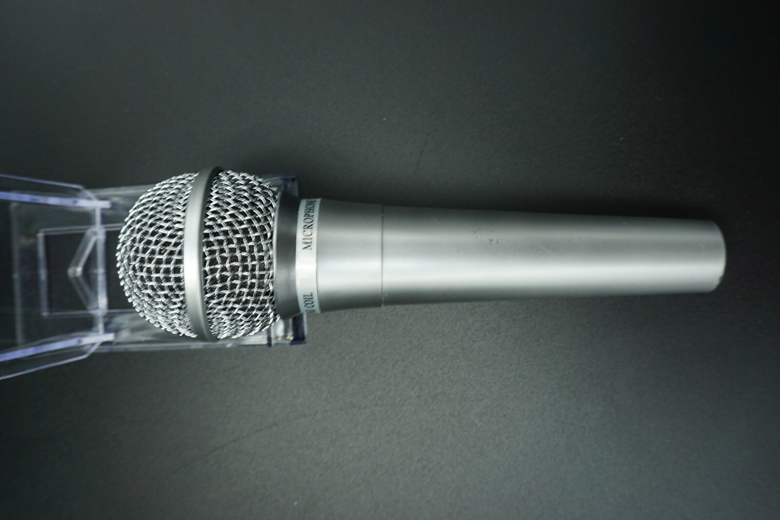 SOH Uni-Directional Dynamic Microphone BM-535