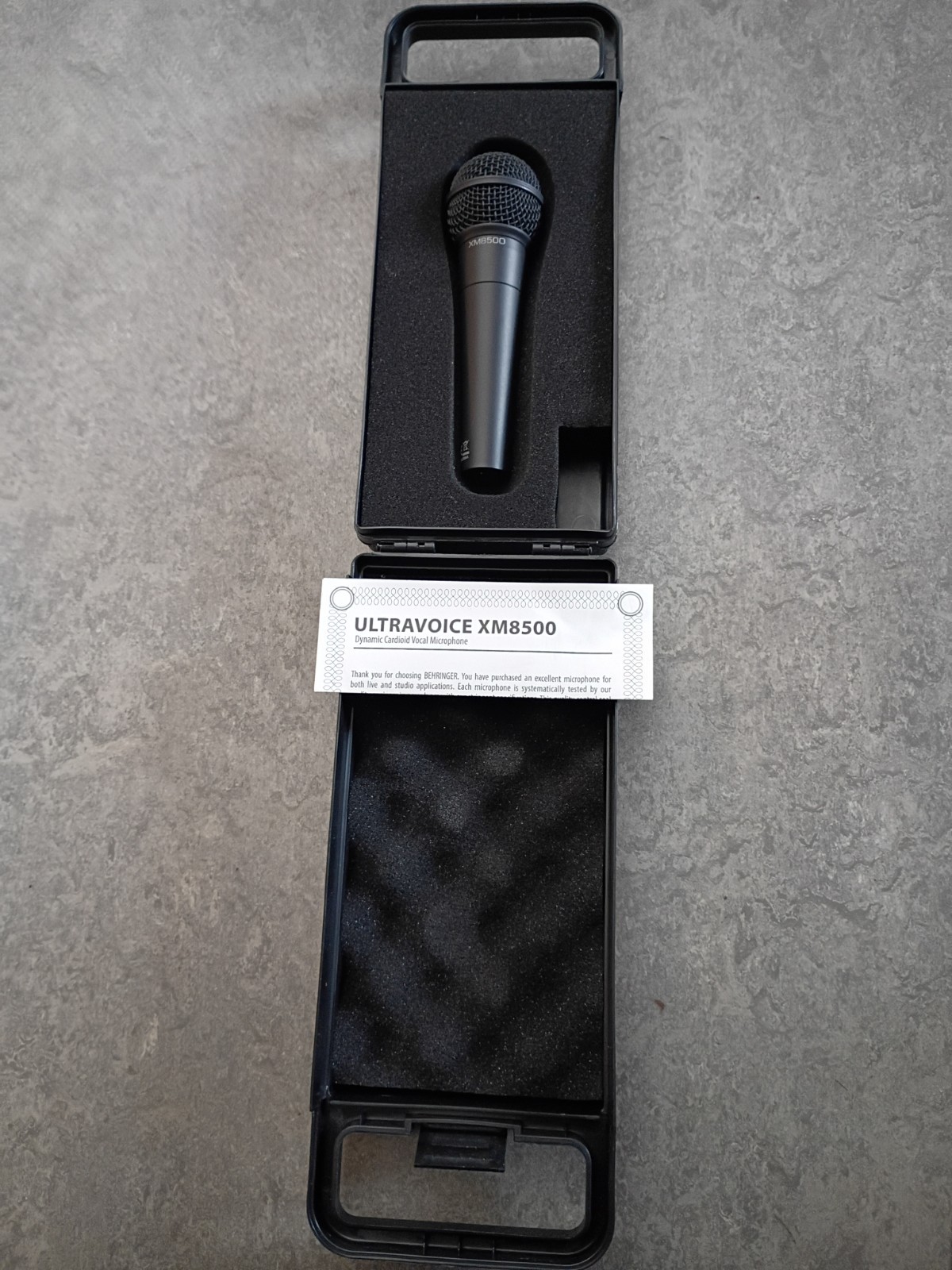 beringer Ultravoice XM8500 Dynamic Cardiod Vocal Microphone.Perfect, Never Used