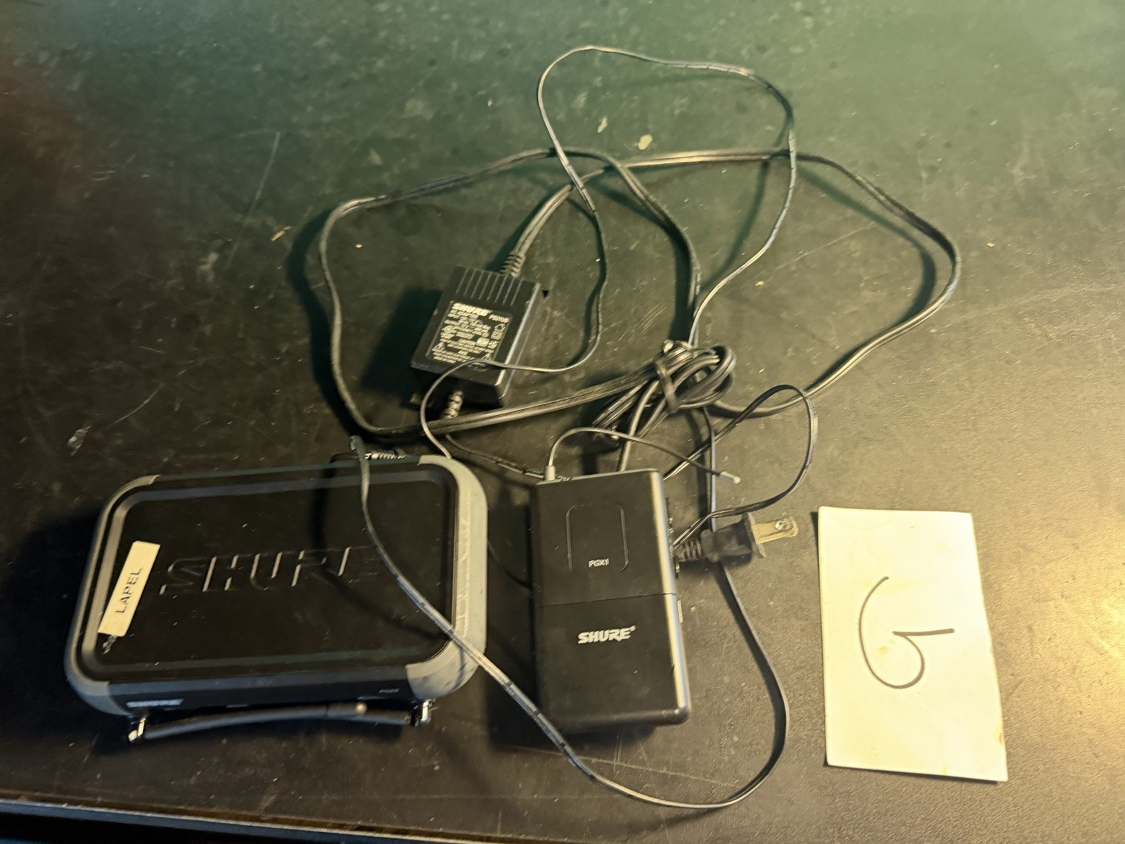 USED SHURE PGX4 WIRELESS RECIEVER PGX1 WIRELESS TRANSMITTER Working