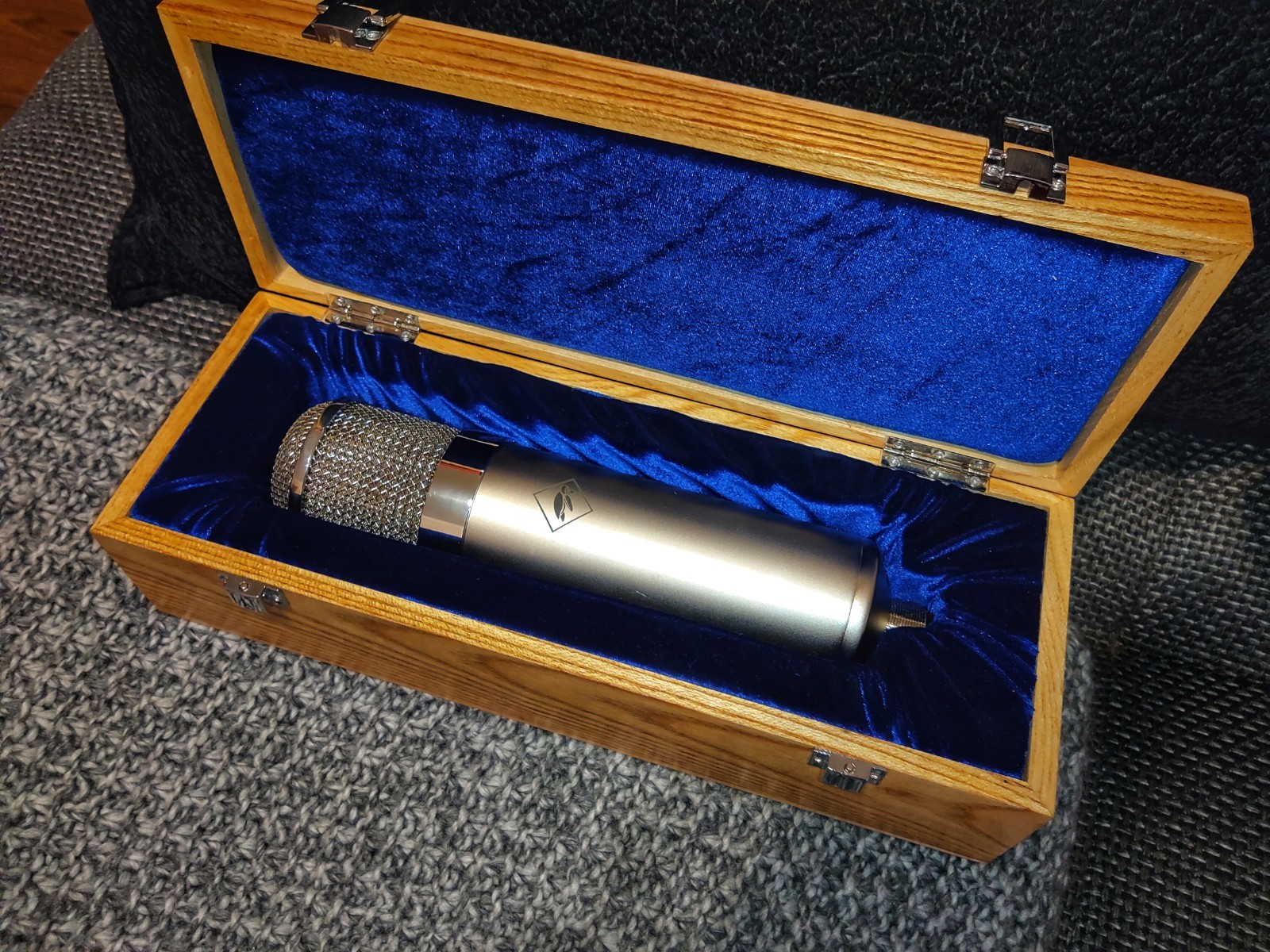 Terrapin U47 Tube Condenser Custom Microphone M7