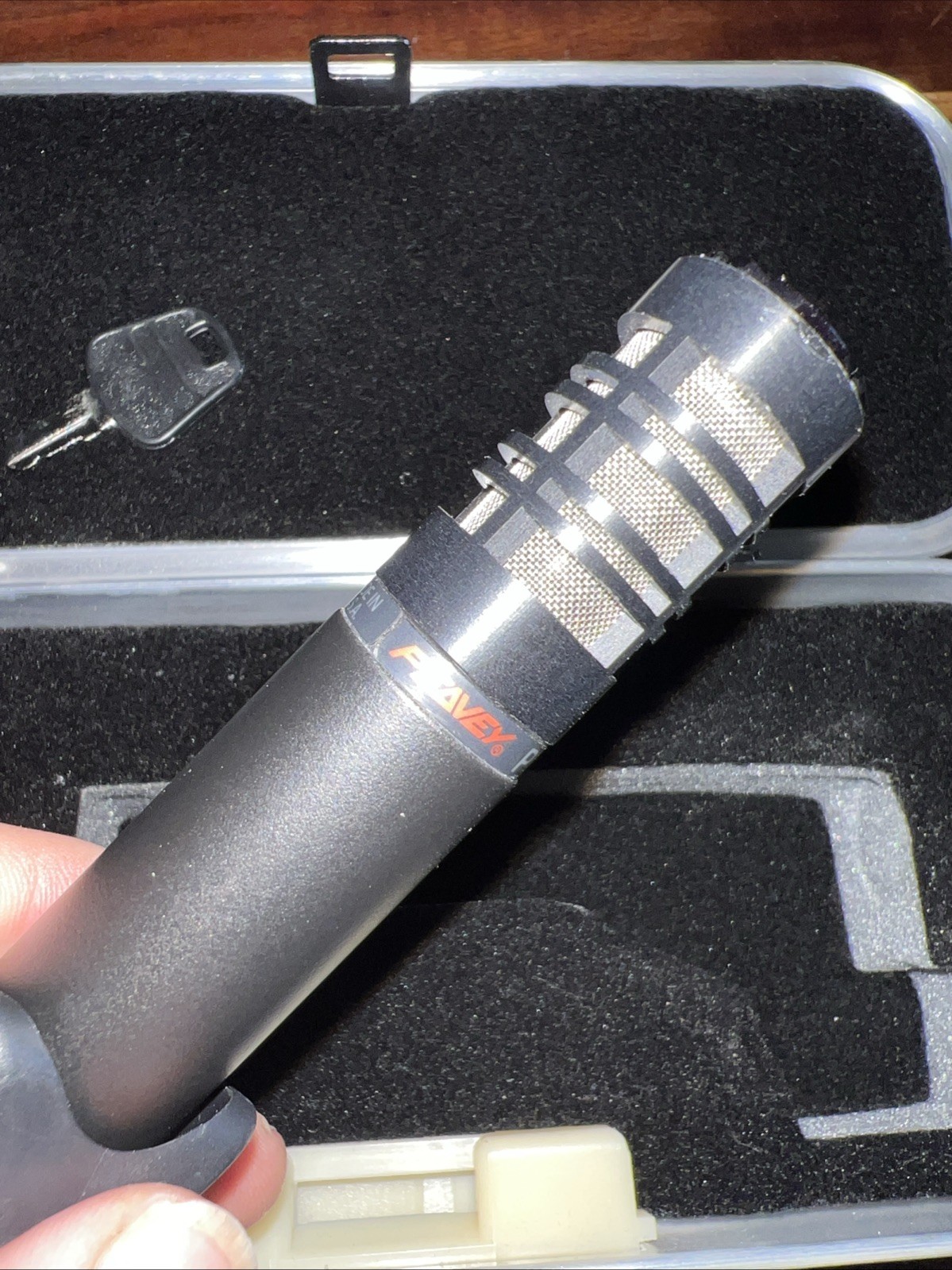 Peavey PVM-480 Condenser Microphone In Hard Case With Key