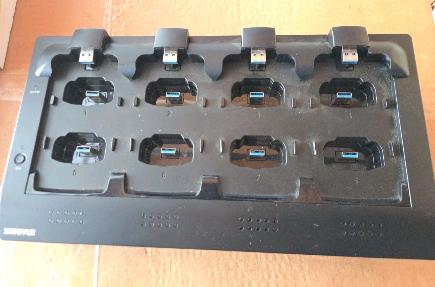 Shure MXWNCS8 8 Port Networked Charging Station No Adapter
