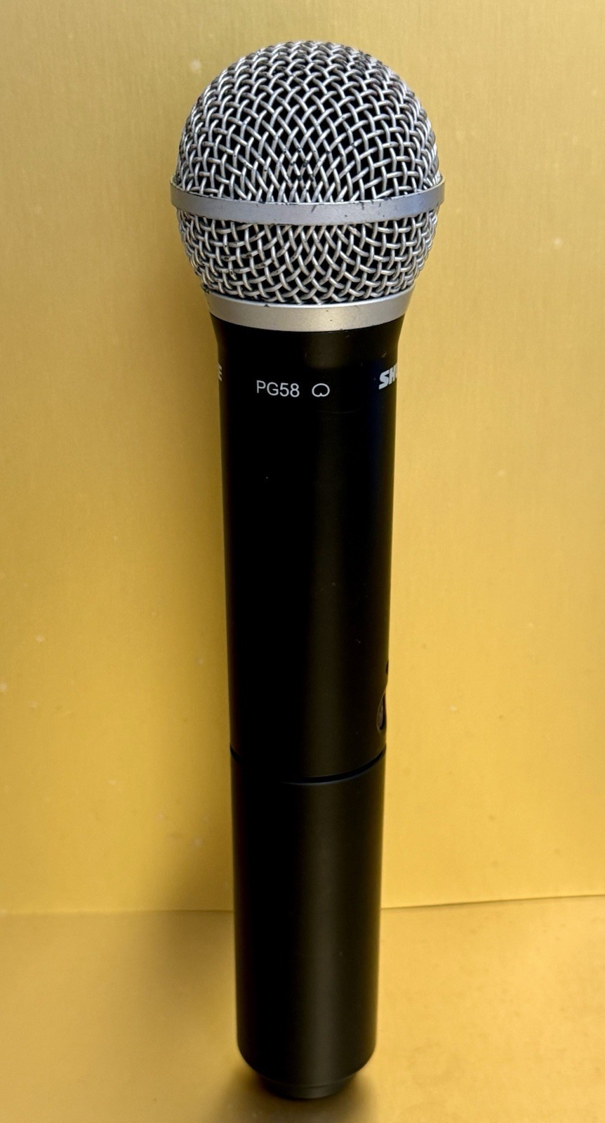 Shure BLX2/PG58 H11 Handheld Wireless Transmitter w/PG58 Cap Band