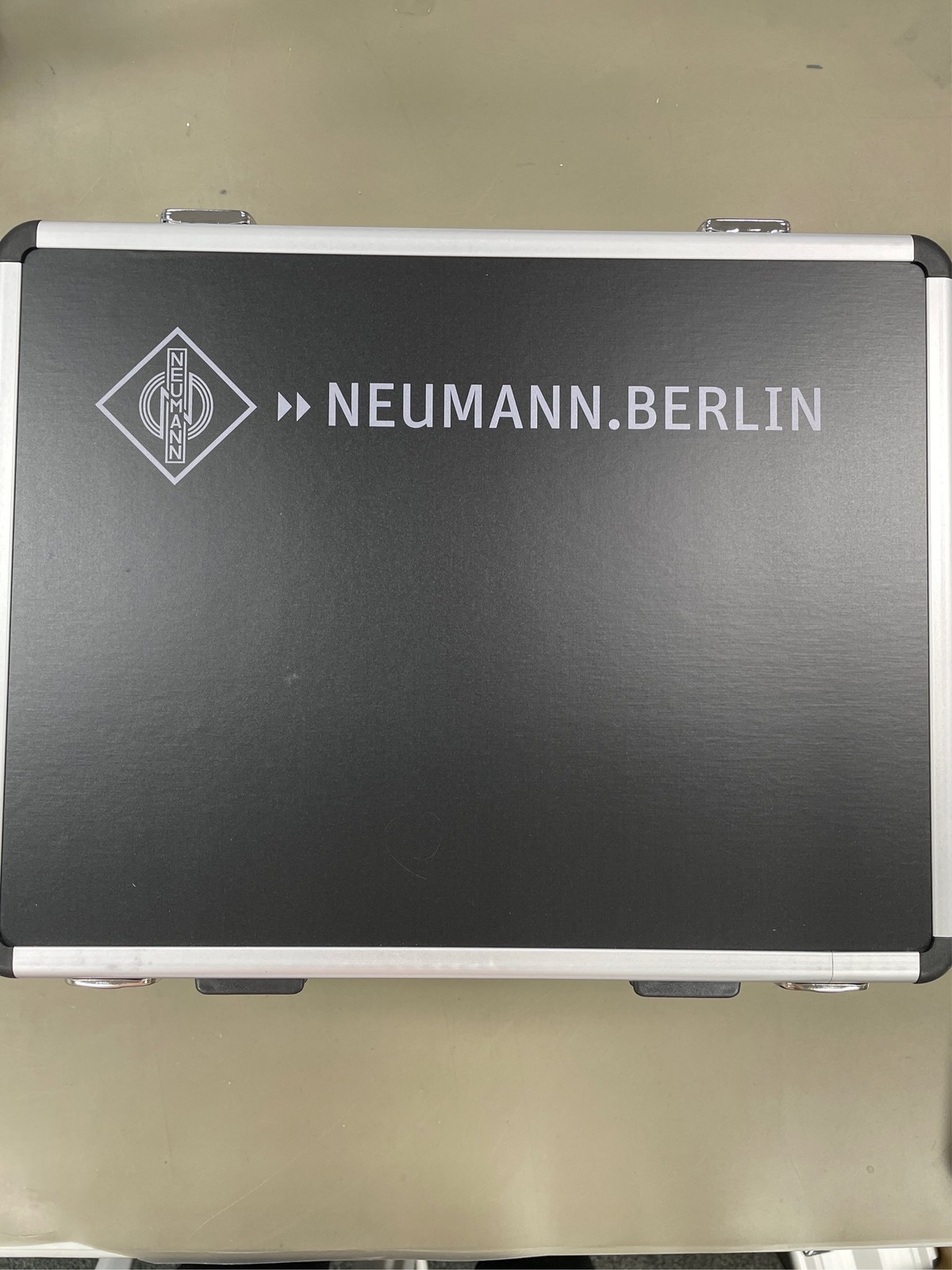 Neumann TLM 103-MT-Set | Large Diaphgram Mono Set Condenser Studio Microphone Bl