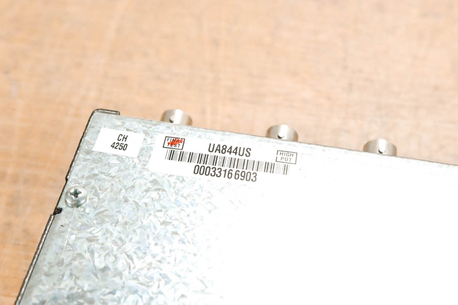 Shure UA844US Wideband UHF Antenna and Power Distributor (NO PSU) CG0120J